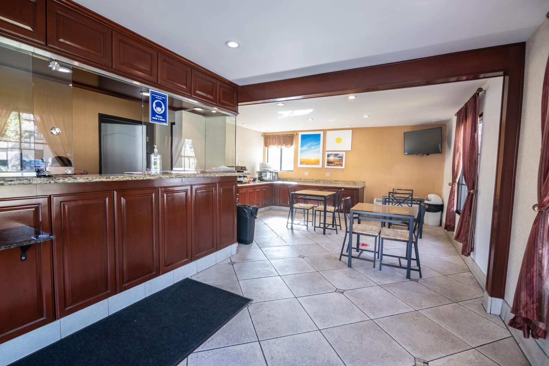 Hospitality Inn gallery photo in San Bernardino, CA — image 41