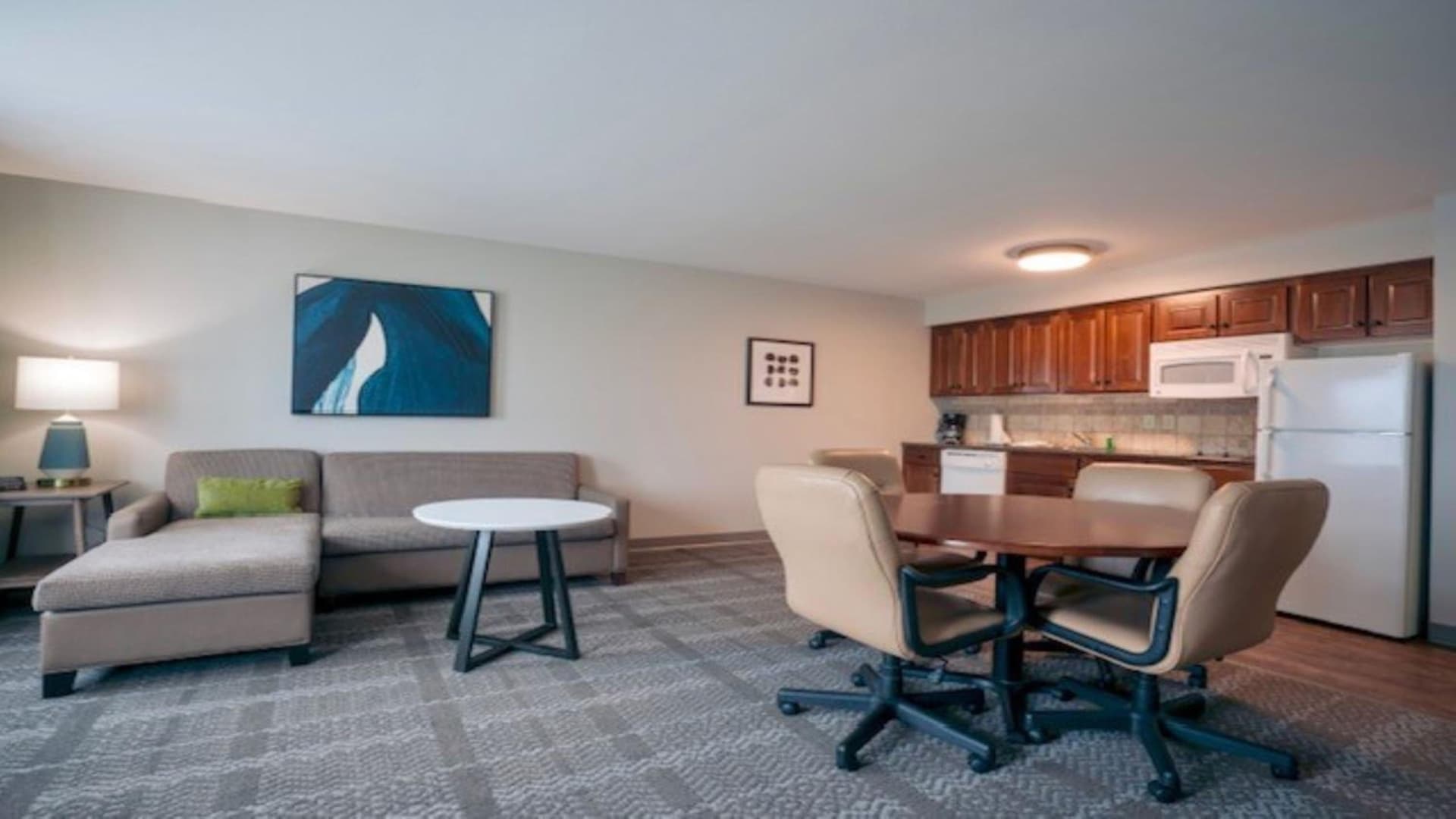 Staybridge Suites Akron-Stow-Cuyahoga Falls by IHG gallery photo in Stow, OH — image 24