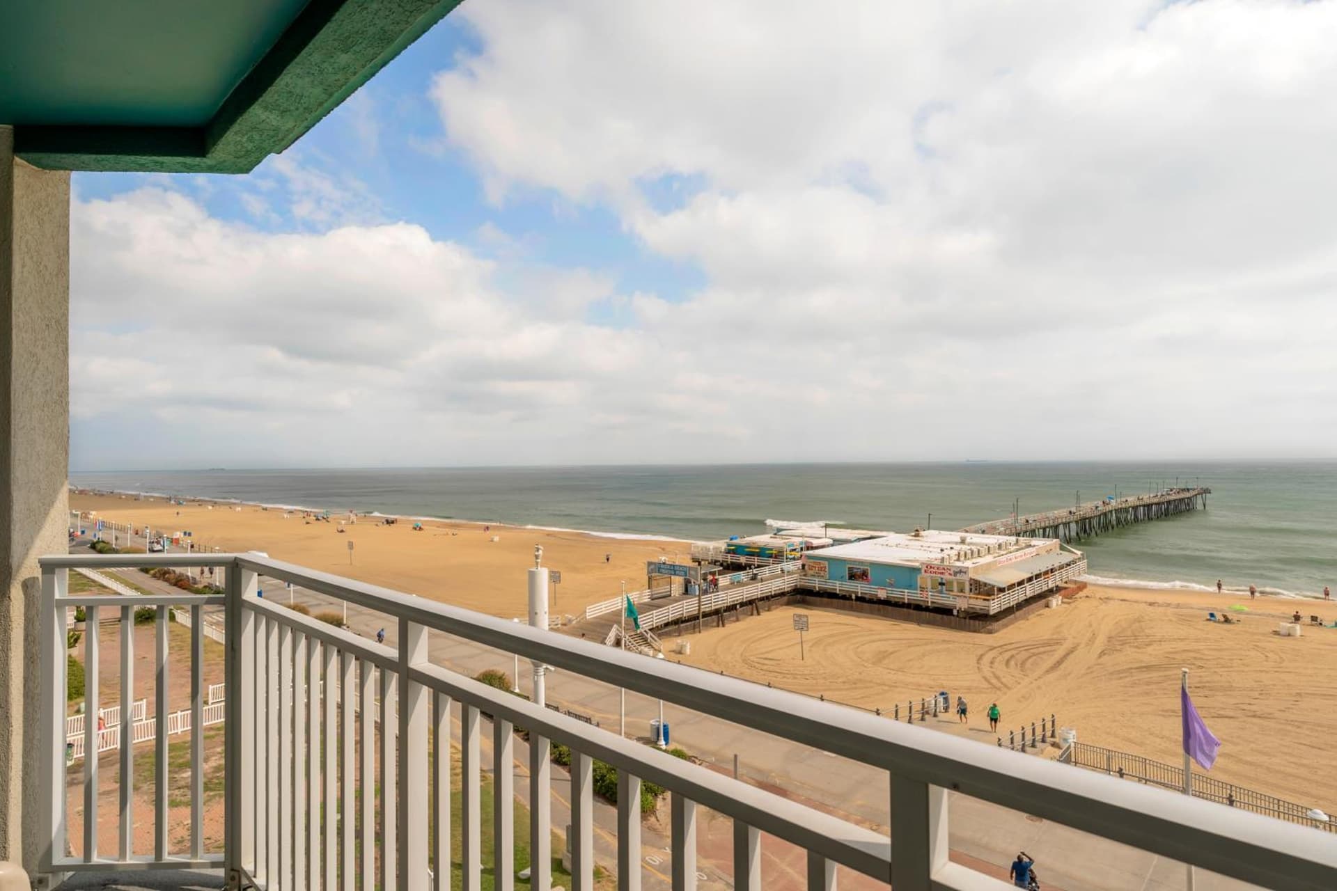 Sandcastle Resort gallery photo in Virginia Beach, VA — image 49