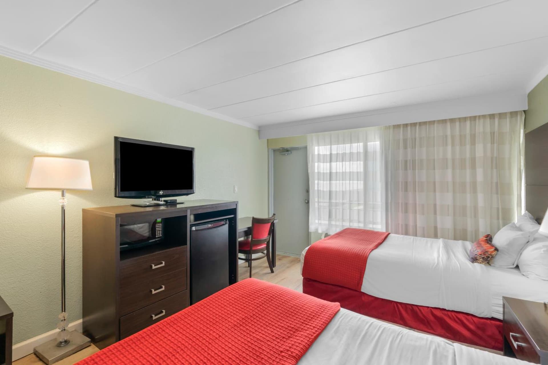 Sandcastle Resort gallery photo in Virginia Beach, VA — image 39