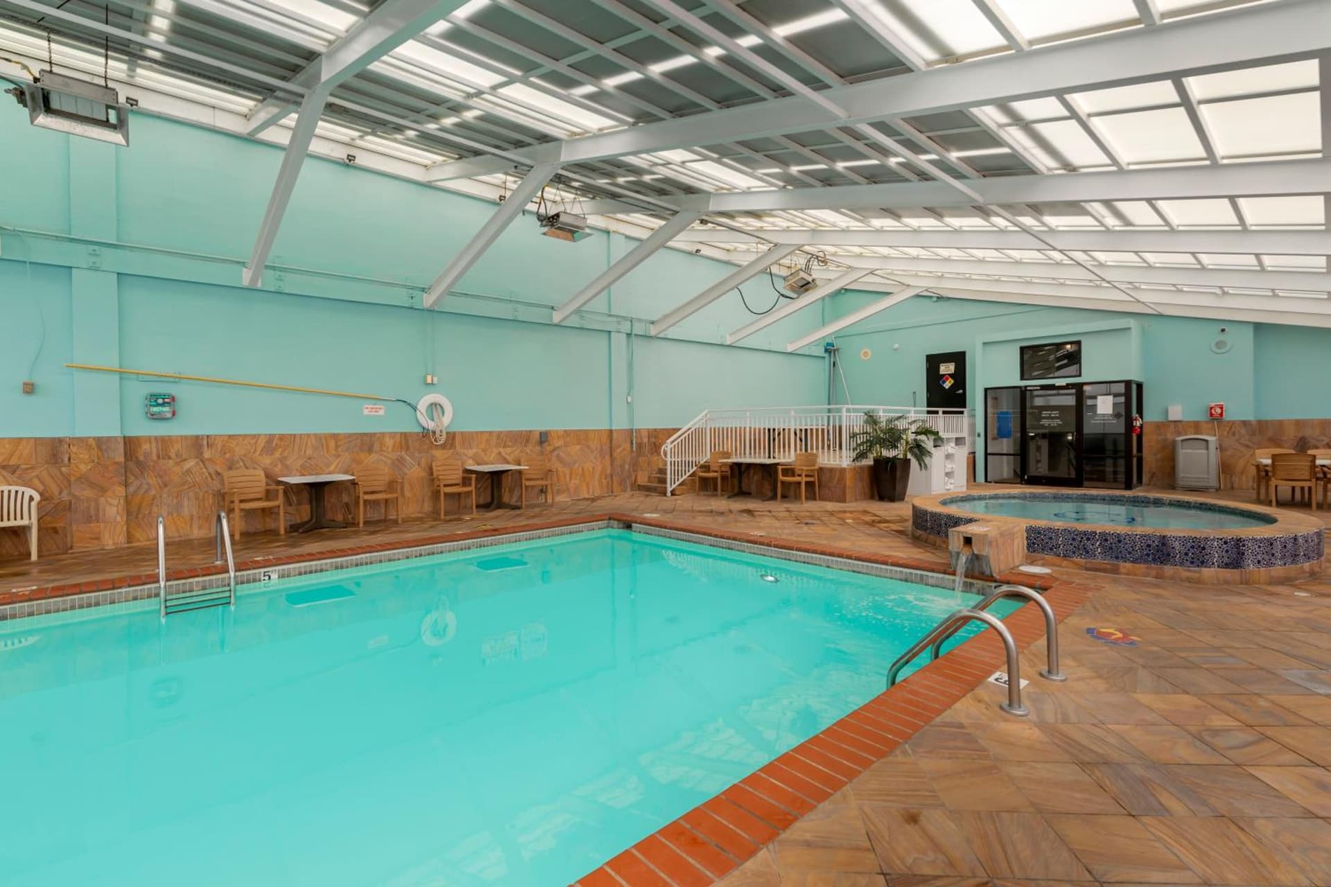 Sandcastle Resort gallery photo in Virginia Beach, VA — image 114