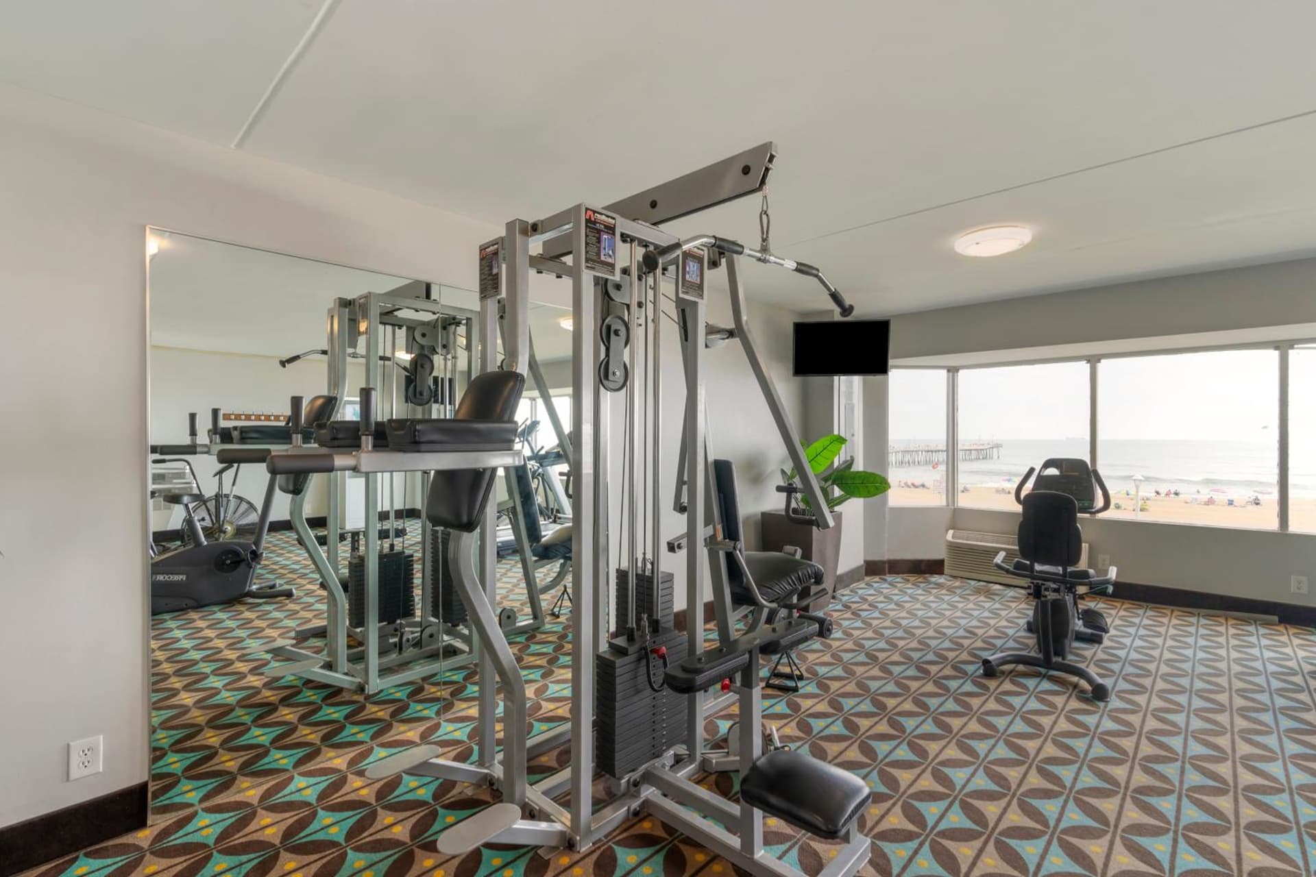 Sandcastle Resort gallery photo in Virginia Beach, VA — image 110