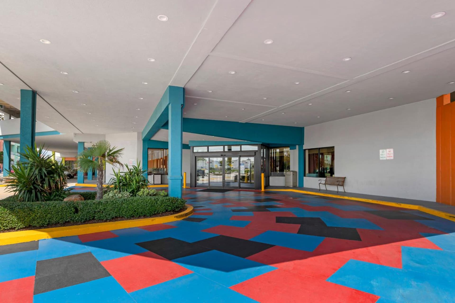 Sandcastle Resort gallery photo in Virginia Beach, VA — image 62