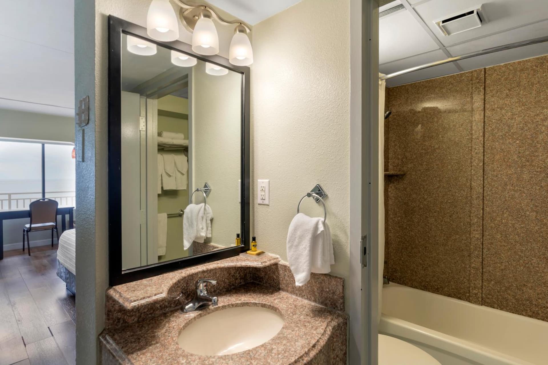 Sandcastle Resort gallery photo in Virginia Beach, VA — image 73