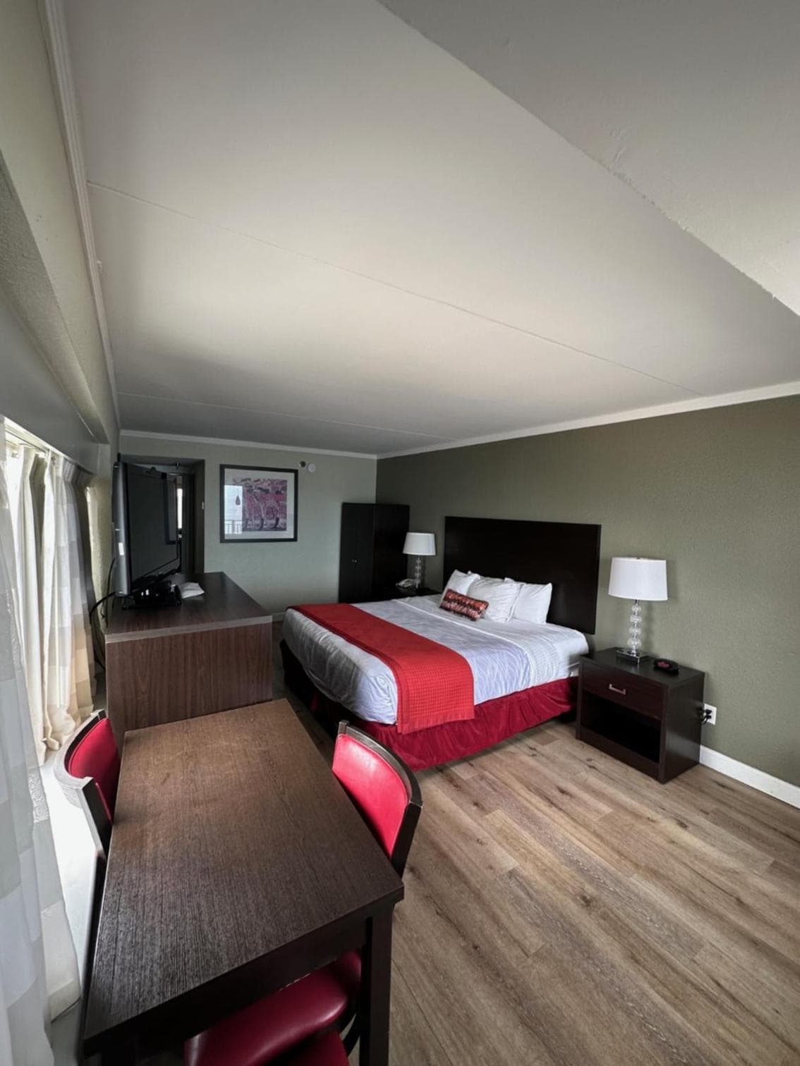 Sandcastle Resort gallery photo in Virginia Beach, VA — image 101