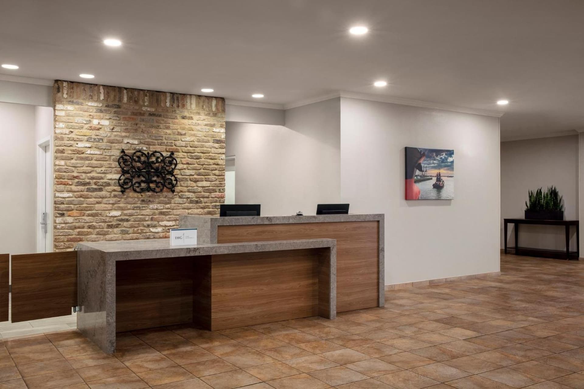 Candlewood Suites Mobile-Downtown by IHG gallery photo in Mobile, AL — image 29