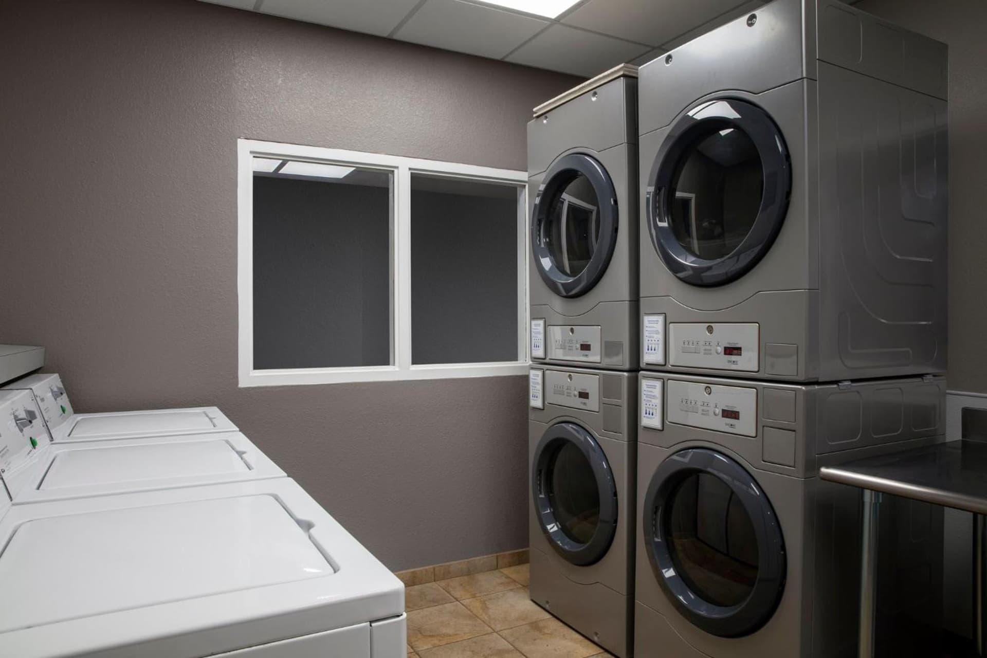 Candlewood Suites Mobile-Downtown by IHG gallery photo in Mobile, AL — image 17