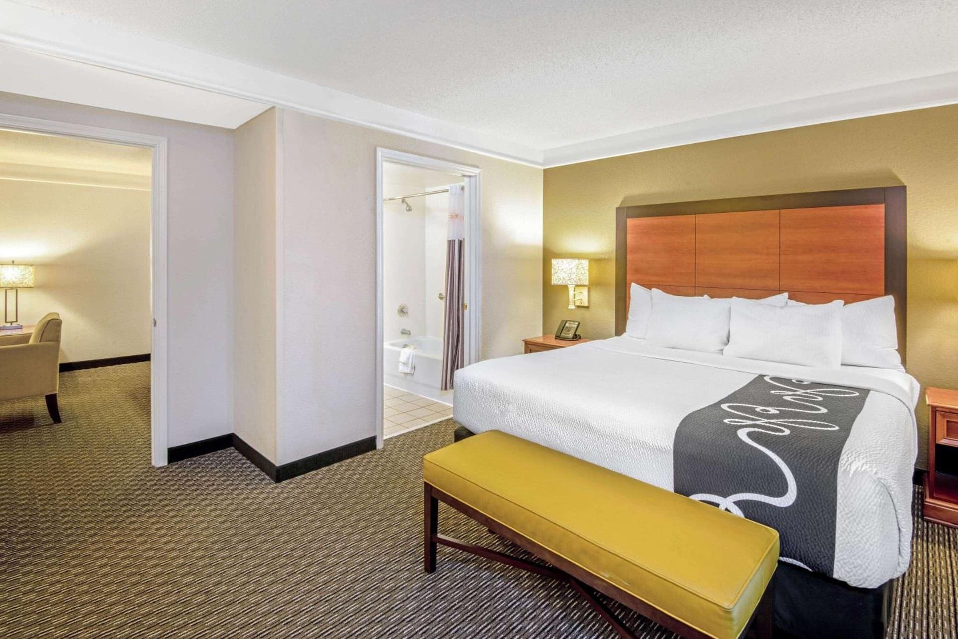 La Quinta by Wyndham San Antonio Airport gallery photo in San Antonio, TX — image 10