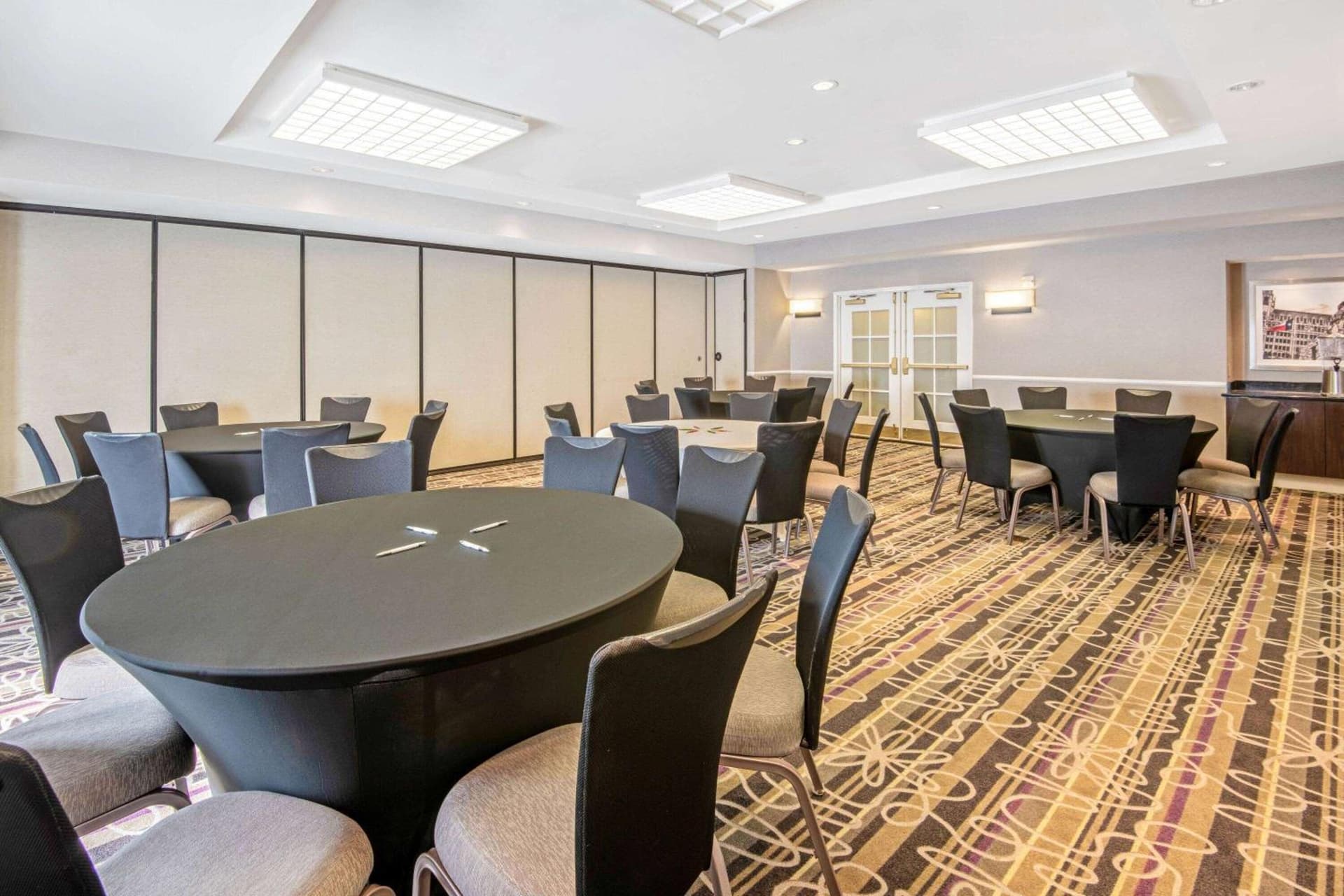 La Quinta by Wyndham San Antonio Airport gallery photo in San Antonio, TX — image 21