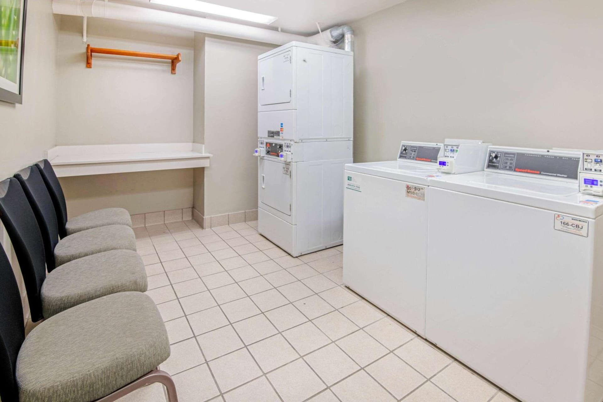 La Quinta by Wyndham San Antonio Airport gallery photo in San Antonio, TX — image 6