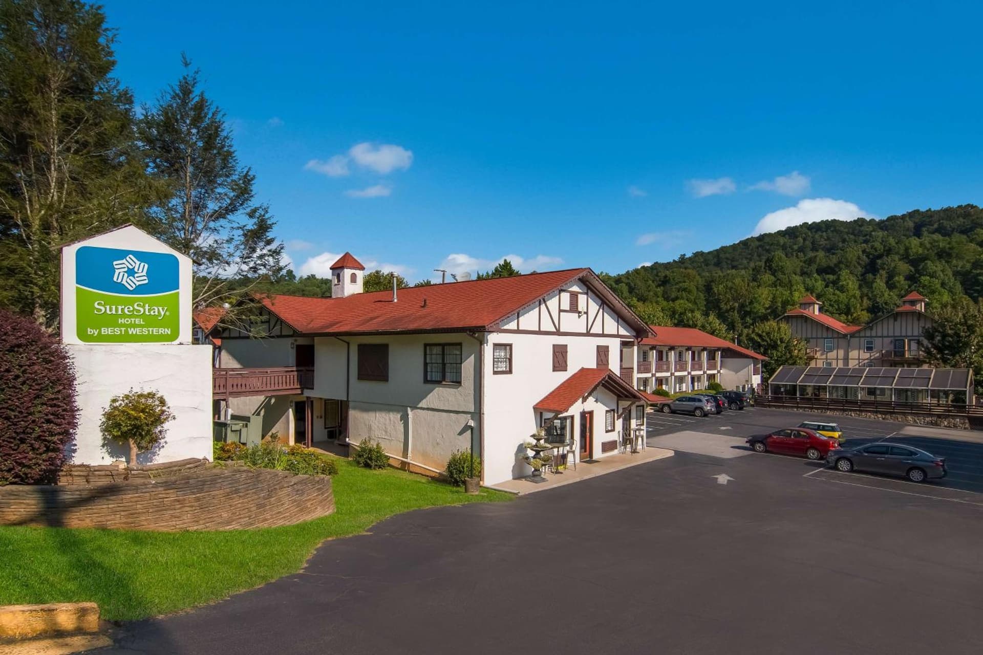 SureStay Hotel by Best Western Helen Downtown — hotel in Helen, Georgia
