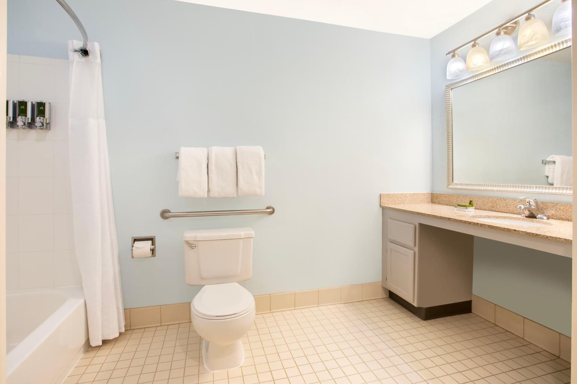 Sonesta ES Suites Burlington gallery photo in Burlington, VT — image 12