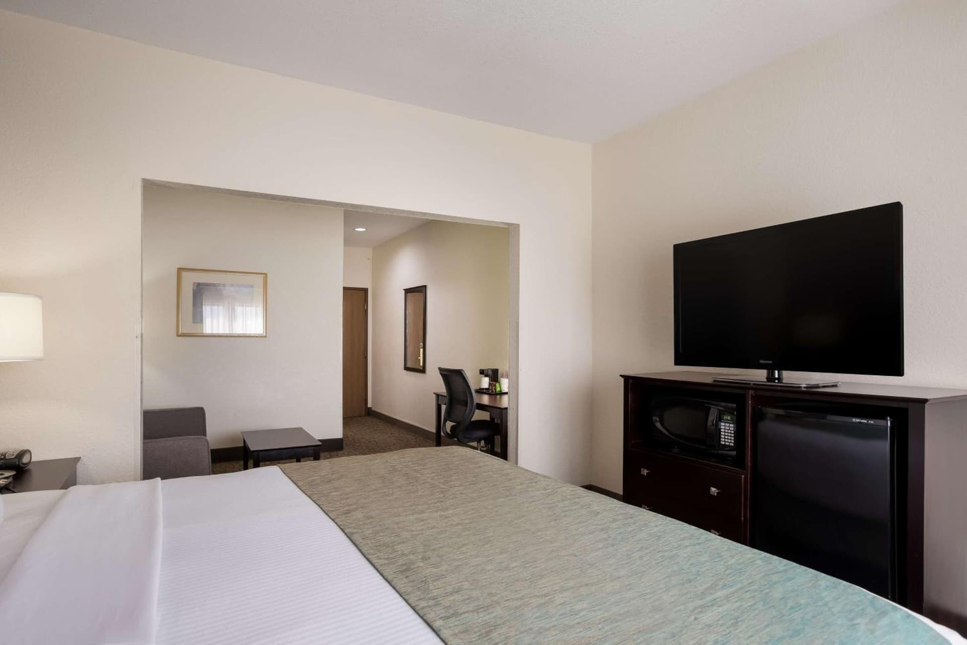 Best Western Kendallville Inn gallery photo in Kendallville, IN — image 20
