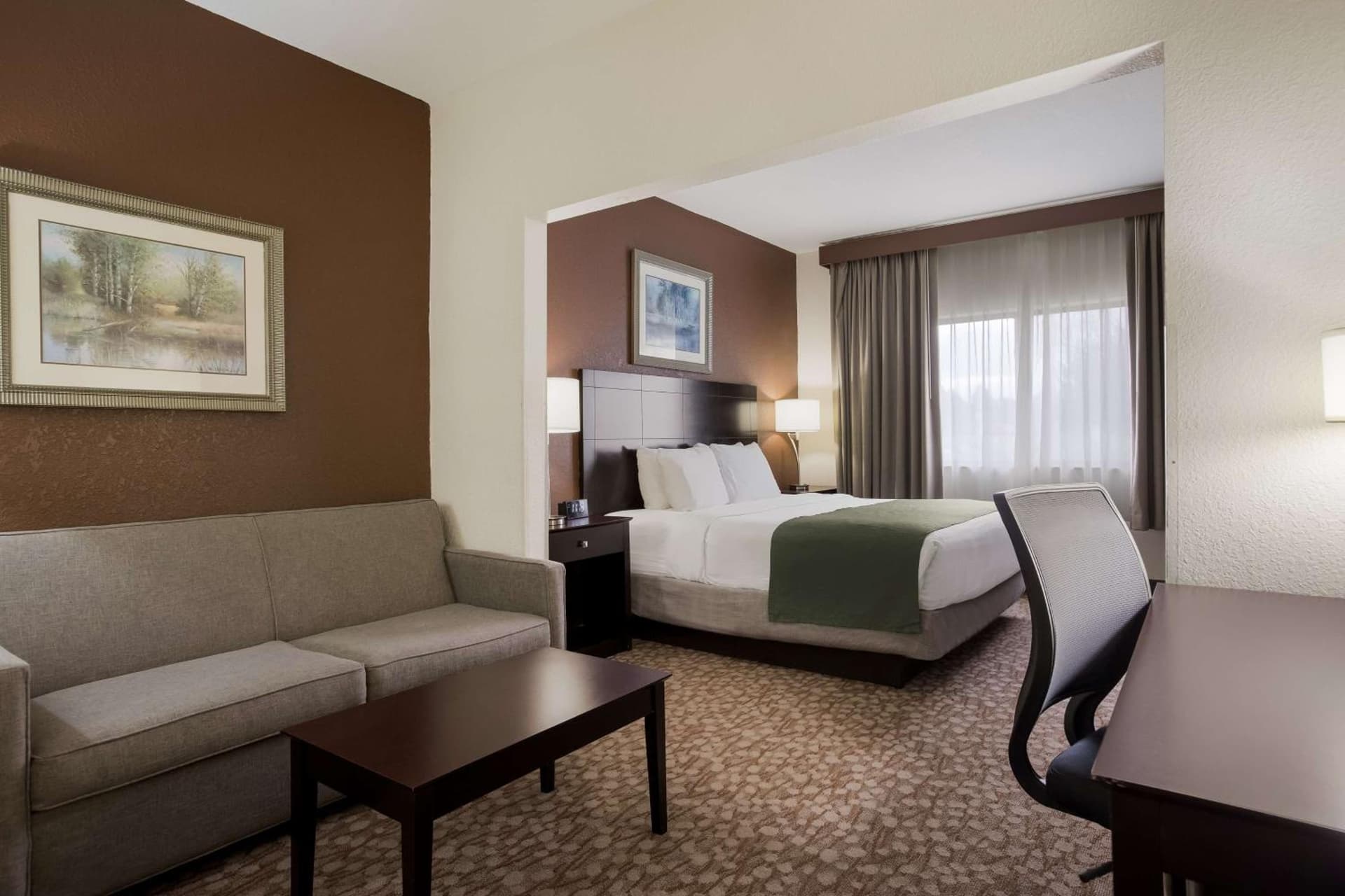Best Western Kendallville Inn gallery photo in Kendallville, IN — image 25