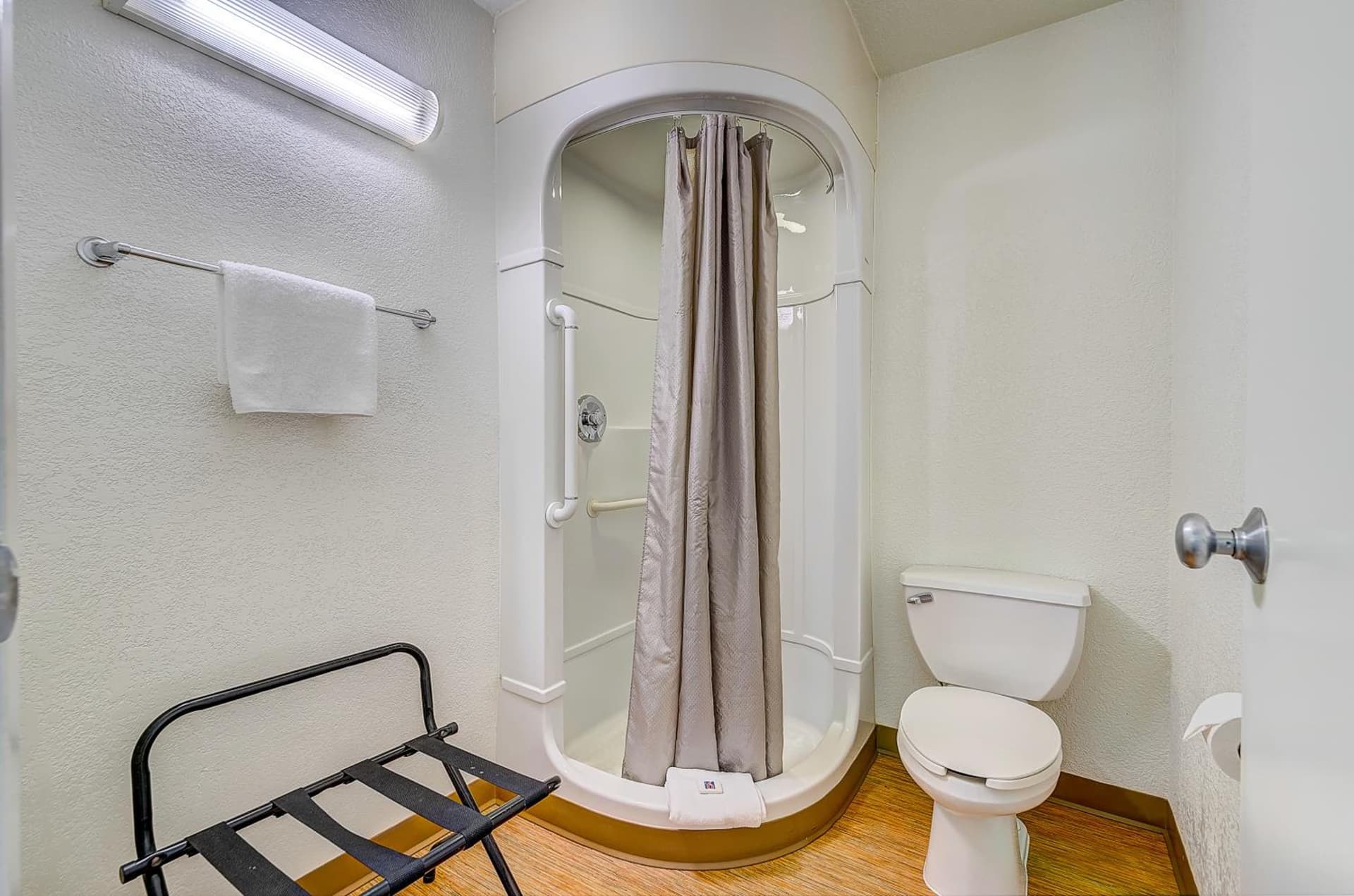 Motel 6 Thornton gallery photo in Thornton, CO — image 42