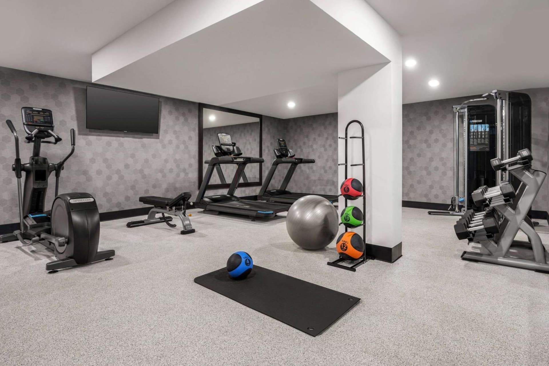 La Quinta Inn Lexington-Horse Park gallery photo in Lexington, KY — image 42