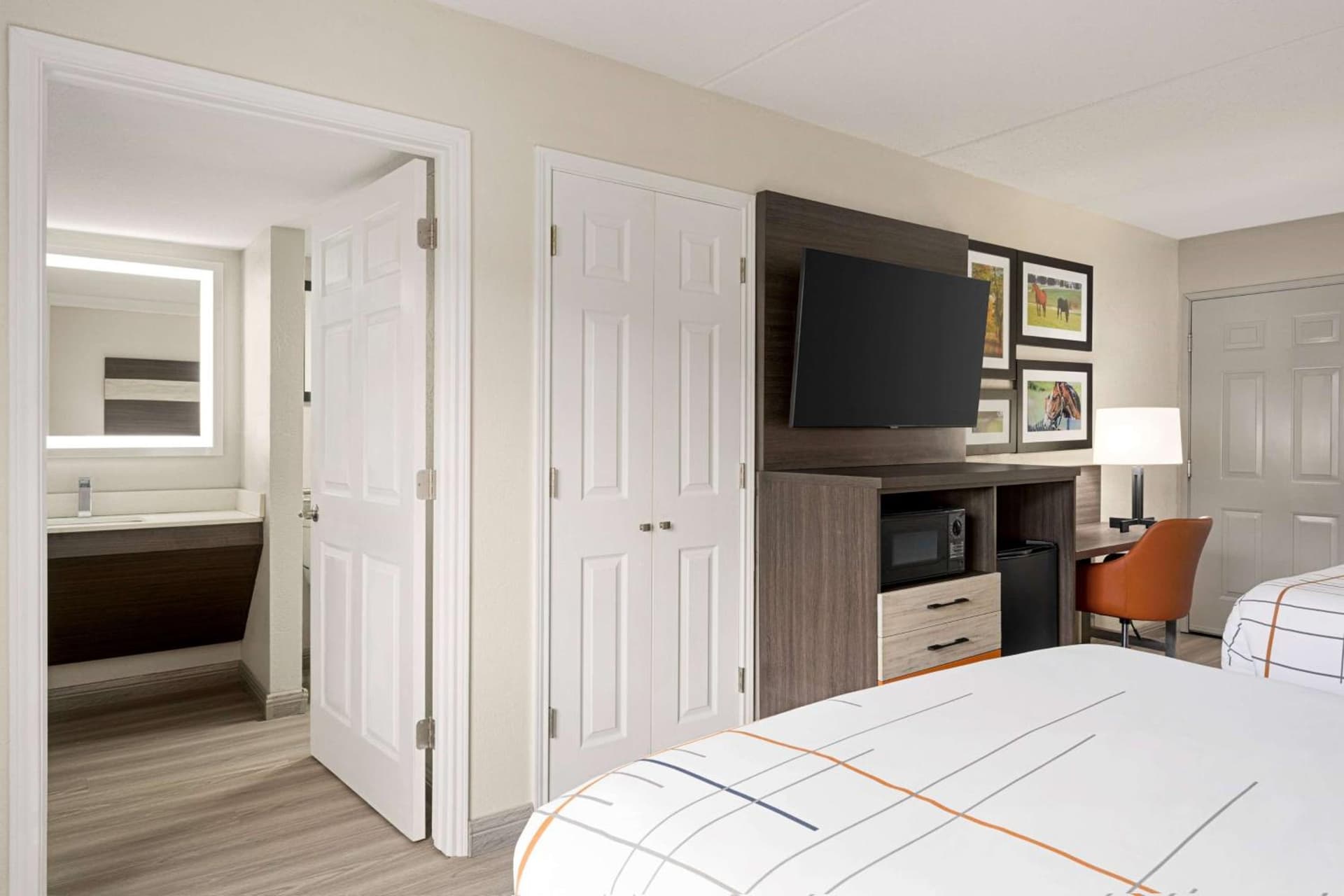 La Quinta Inn Lexington-Horse Park gallery photo in Lexington, KY — image 60