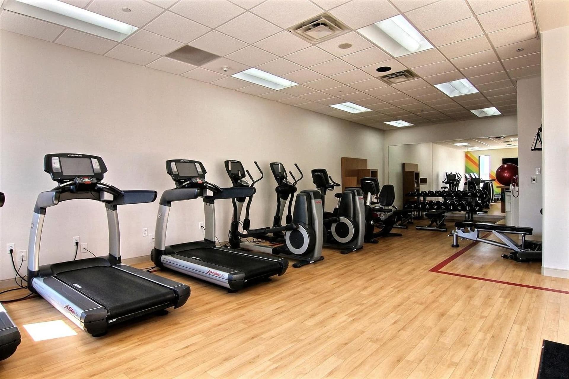 Wyndham Omaha Hotel - West Dodge gallery photo in Omaha, NE — image 56