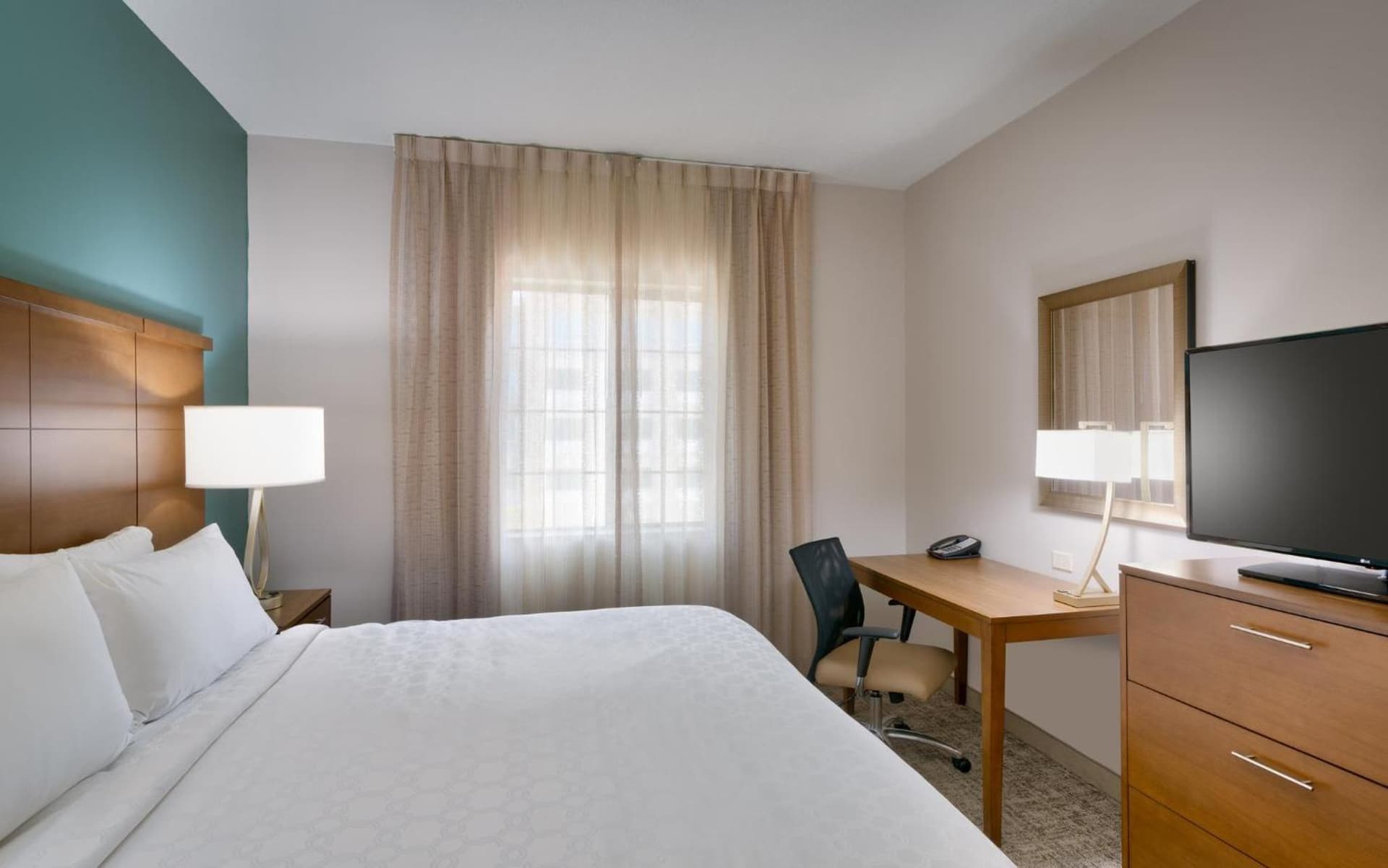 Staybridge Suites - Gainesville I-75 by IHG gallery photo in Gainesville, FL — image 23