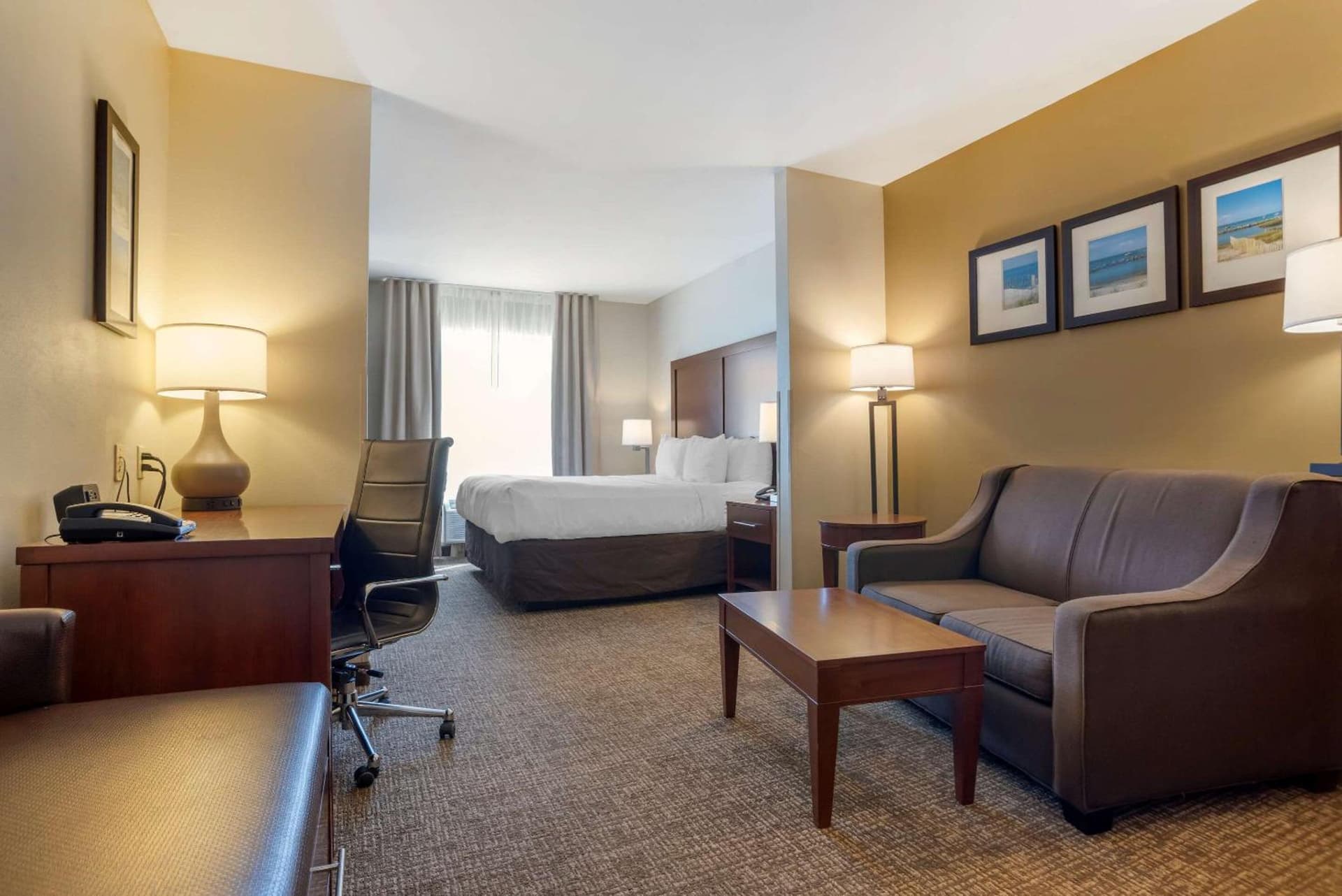 Comfort Suites Foley - North Gulf Shores interior in Foley, AL — gallery photo 2