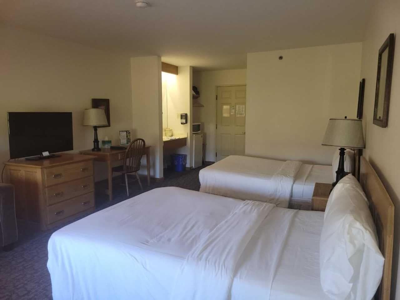 Brook Pointe Resort gallery photo in Syracuse, IN — image 20