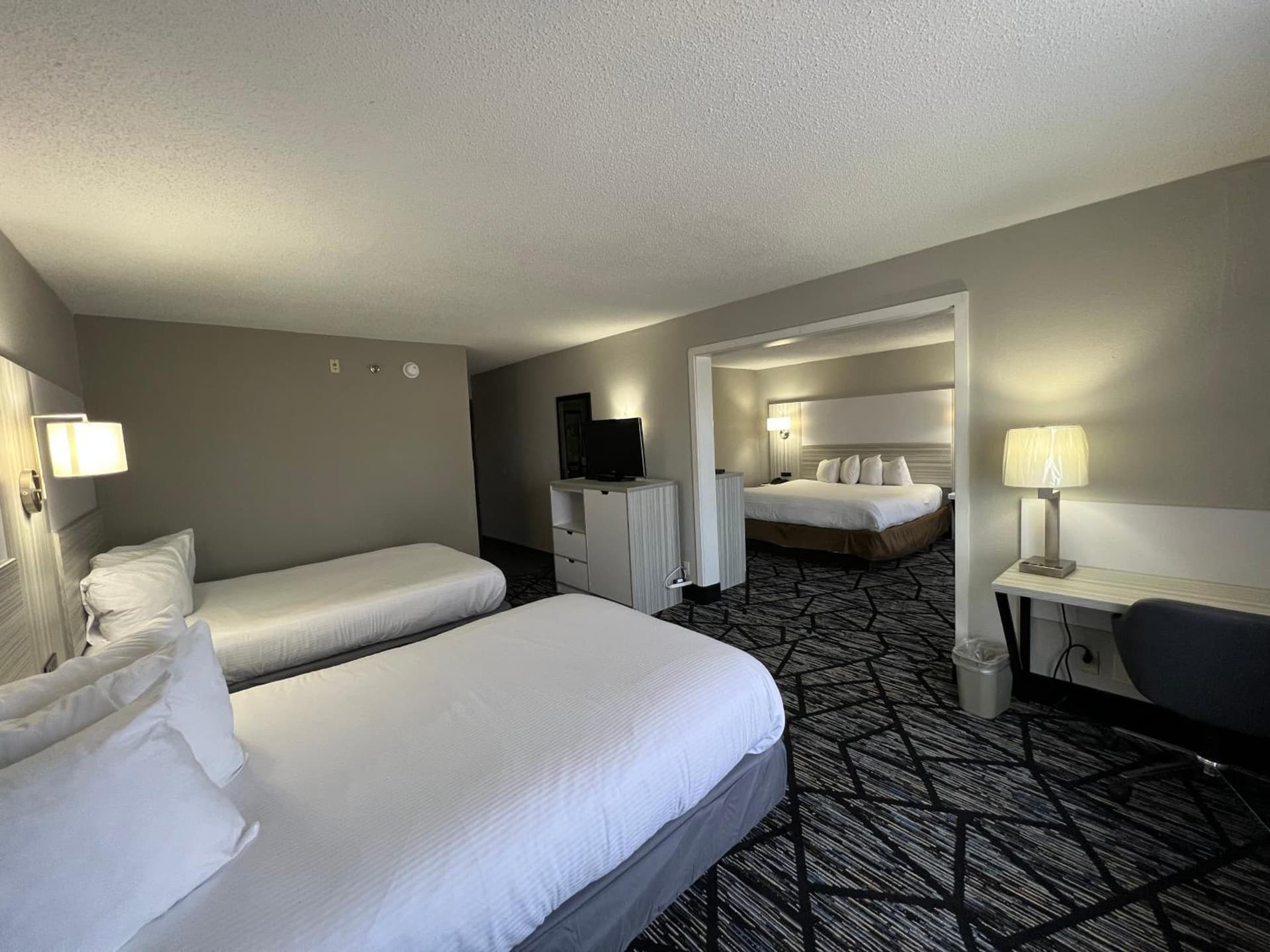 Baymont by Wyndham Peoria gallery photo in Peoria, IL — image 21