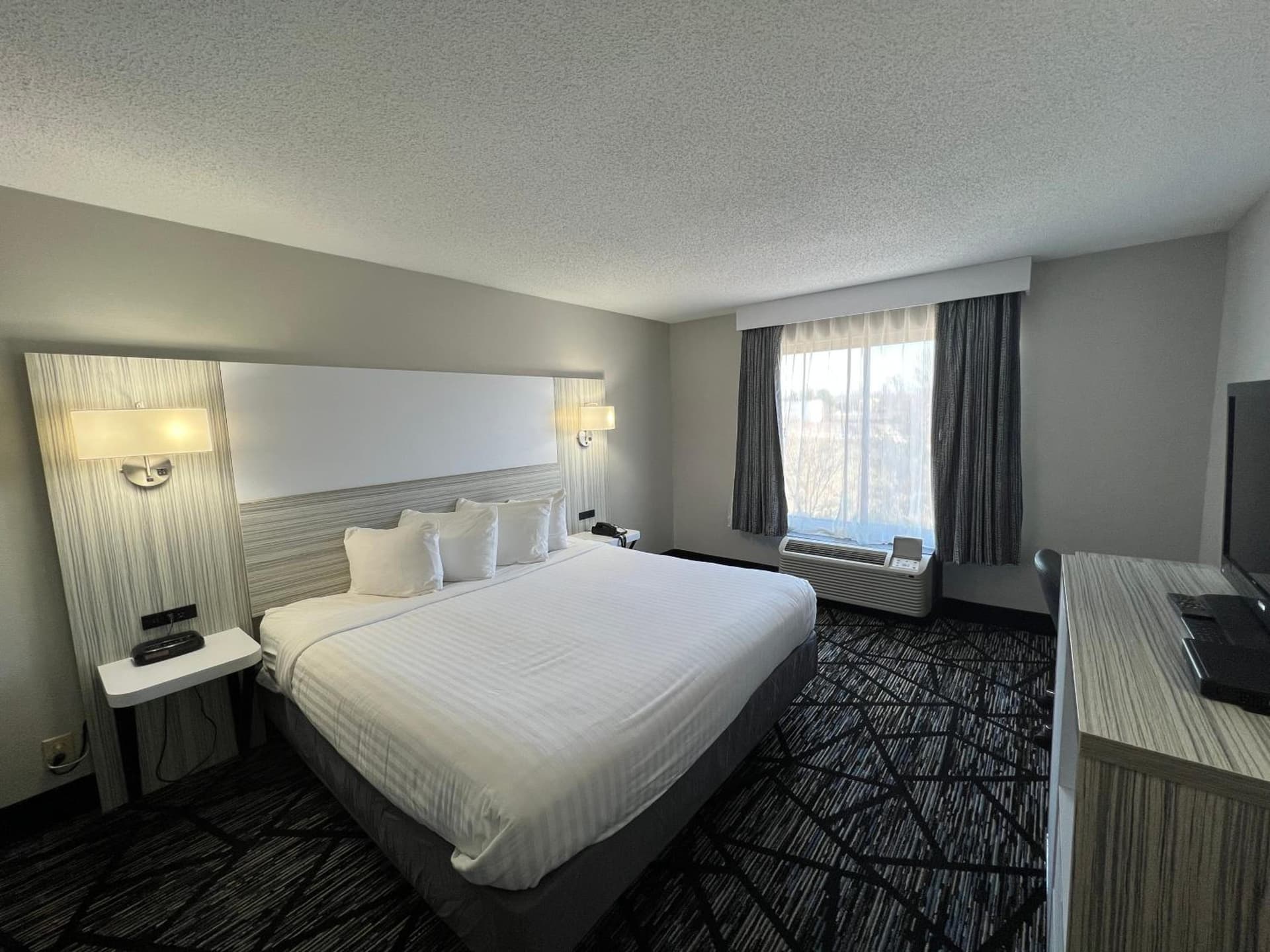 Baymont by Wyndham Peoria gallery photo in Peoria, IL — image 20