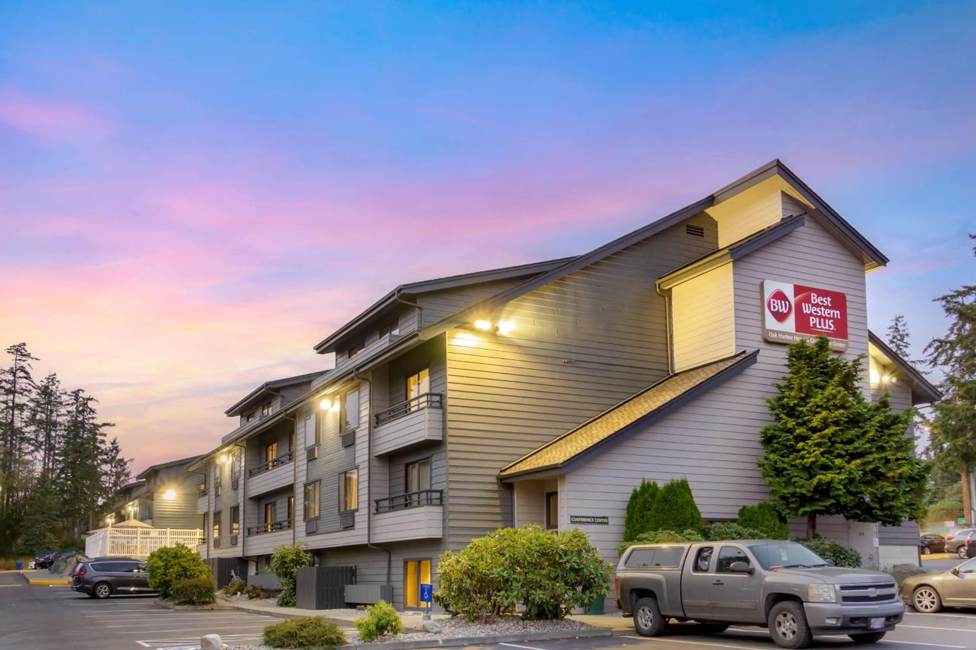 Best Western Plus Oak Harbor Hotel & Conference Center gallery photo in Oak Harbor, WA — image 31