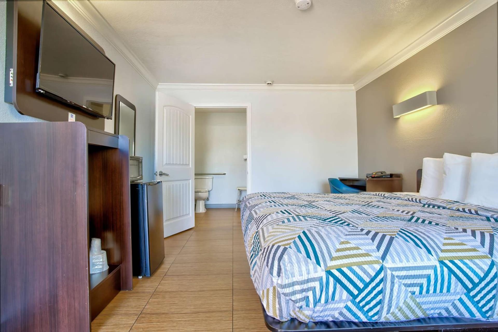 Motel 6-Menifee, CA gallery photo in Menifee, CA — image 16