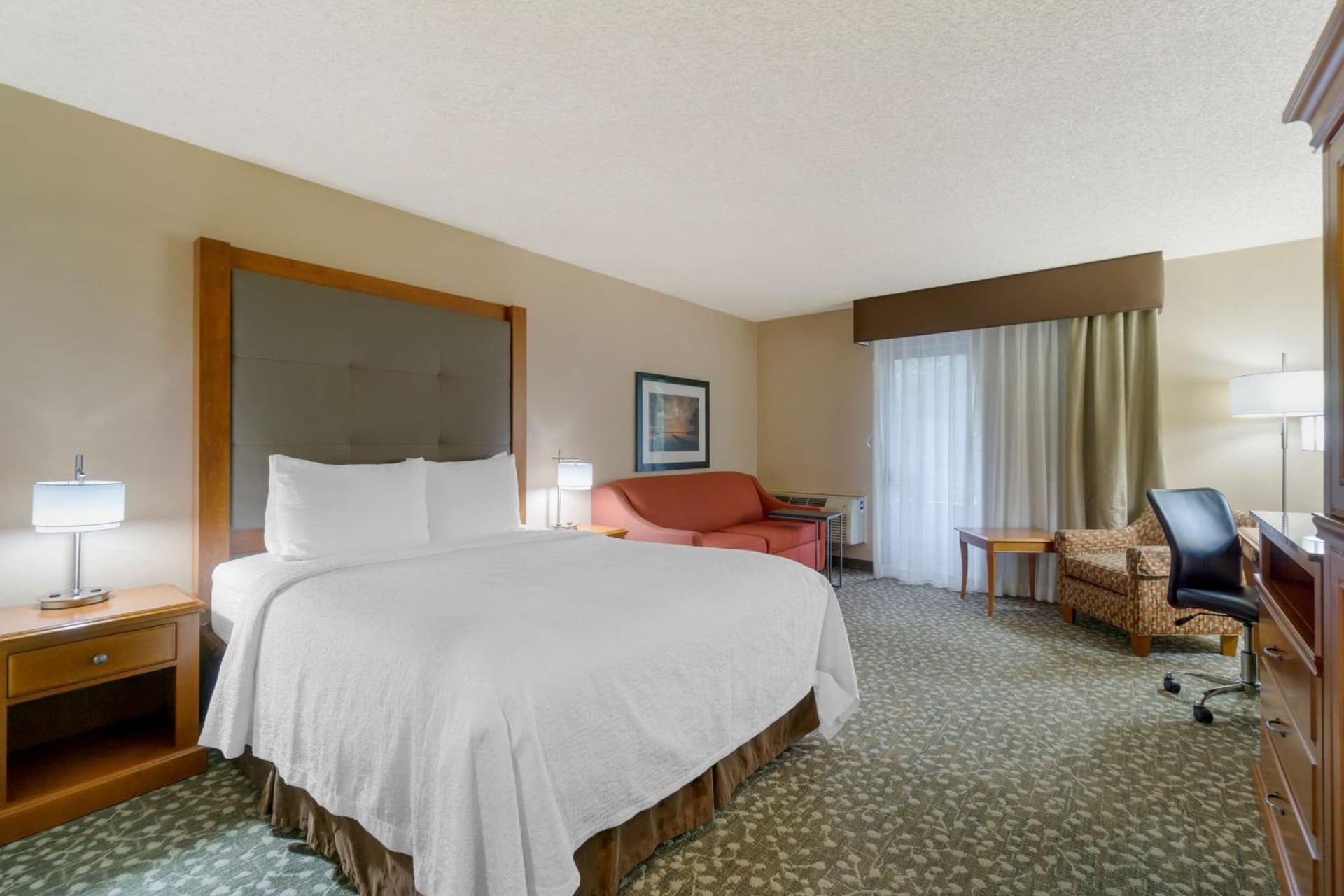 Best Western Plus Oak Harbor Hotel & Conference Center interior in Oak Harbor, WA — gallery photo 2