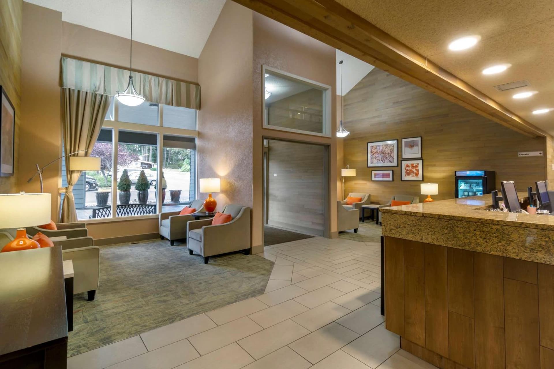 Best Western Plus Oak Harbor Hotel & Conference Center gallery photo in Oak Harbor, WA — image 49