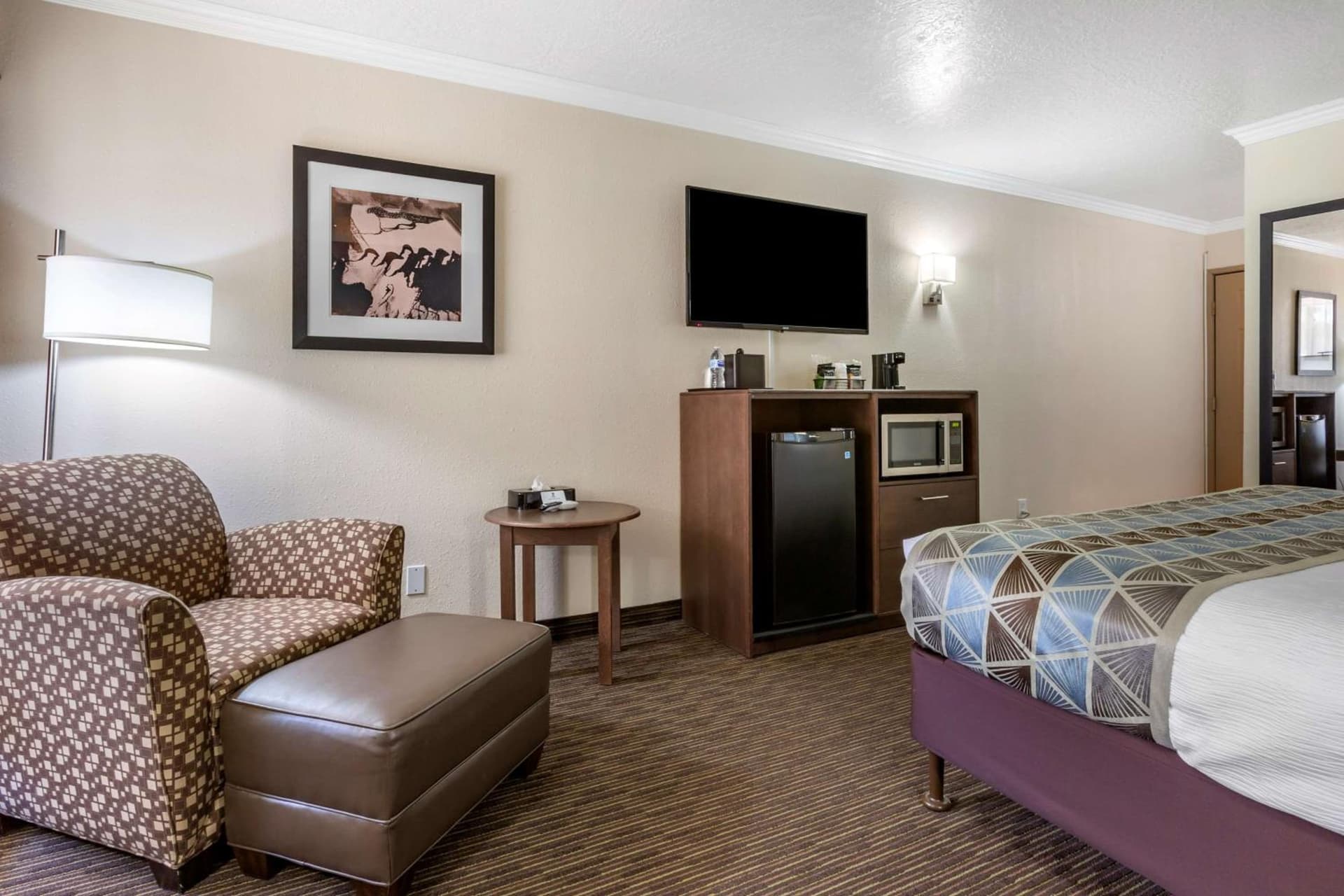 Best Western Airport Albuquerque InnSuites Hotel & Suites gallery photo in Albuquerque, NM — image 16