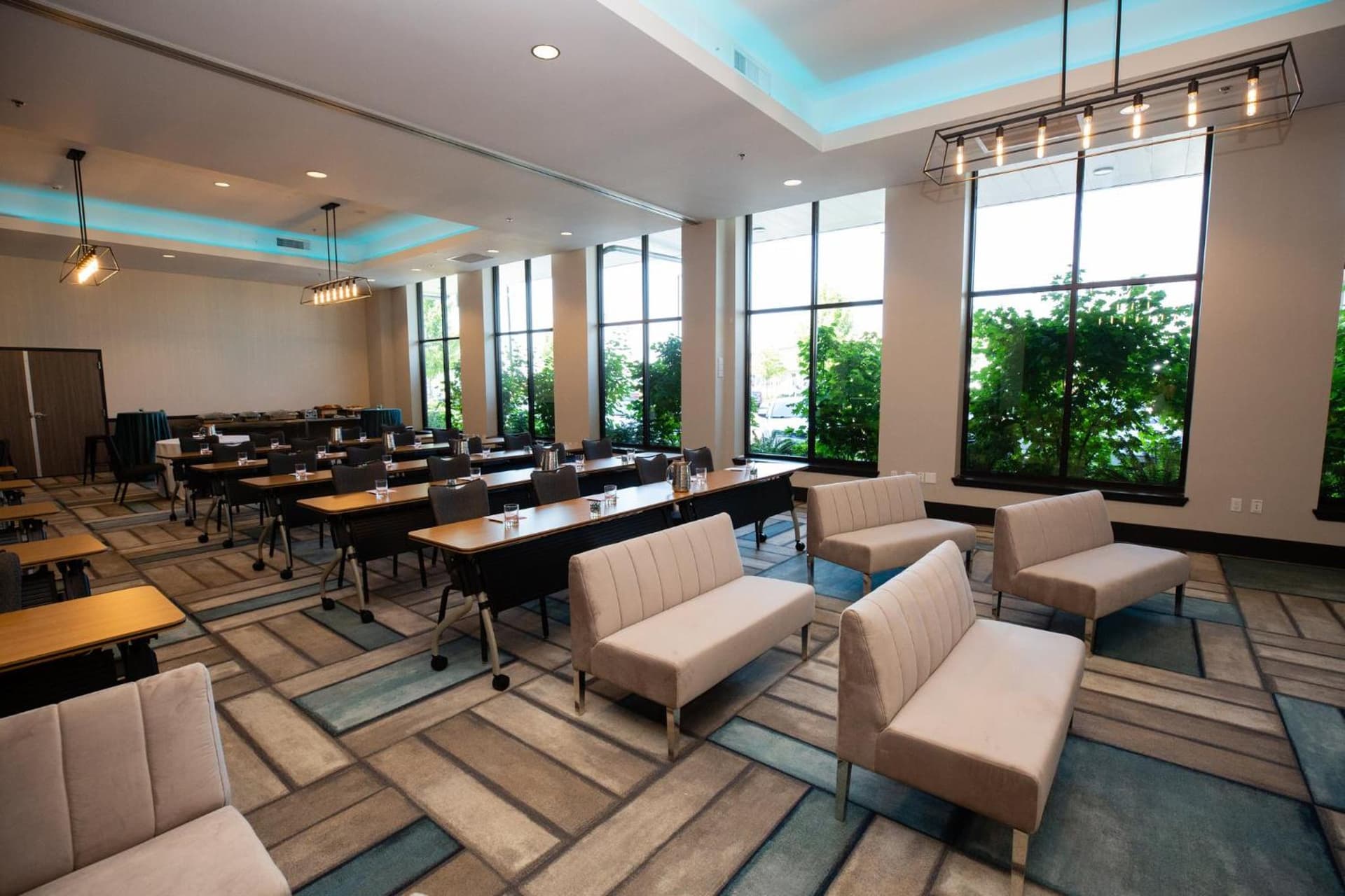 Hotel Indigo Seattle Everett Waterfront Place by IHG gallery photo in Everett, WA — image 94