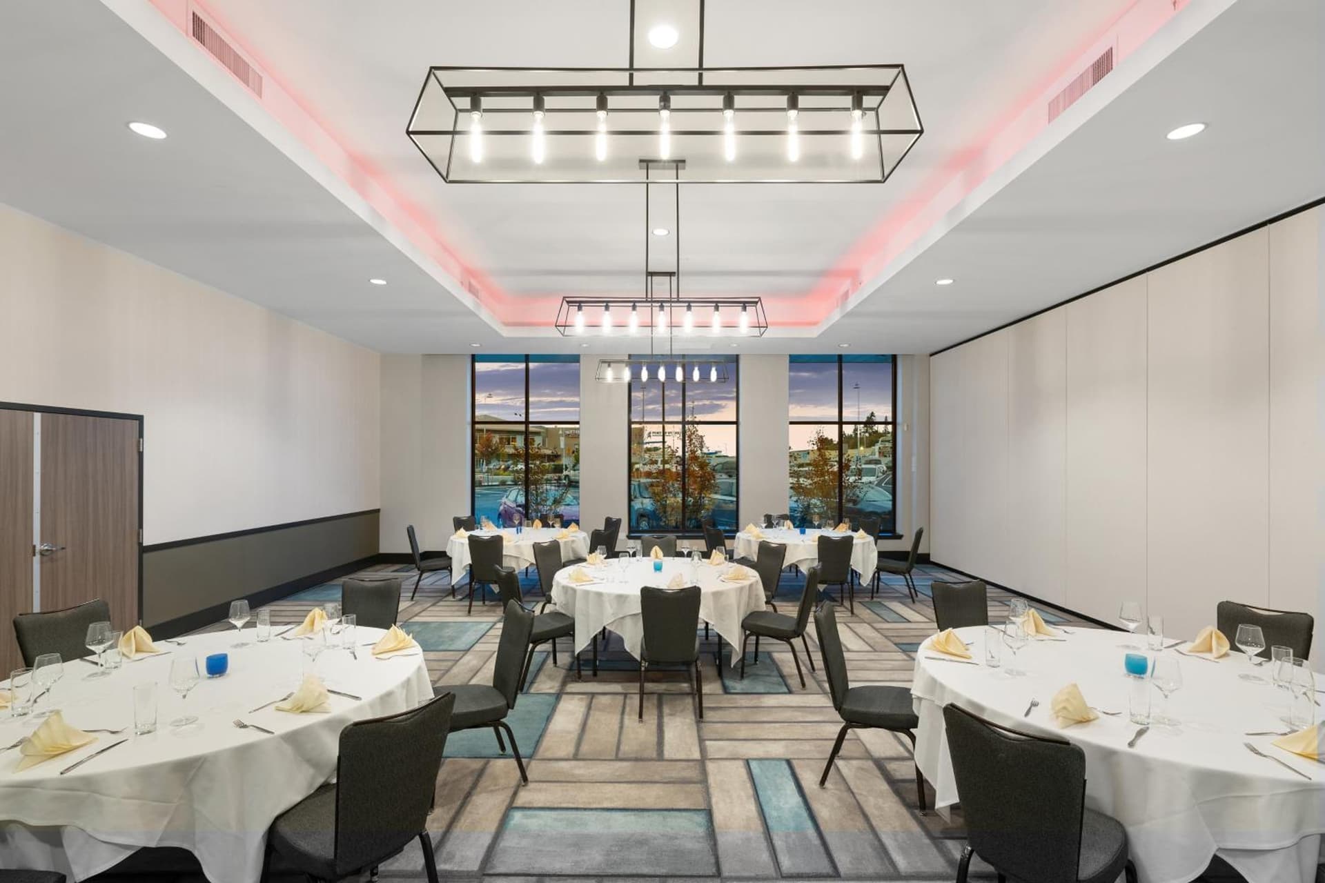Hotel Indigo Seattle Everett Waterfront Place by IHG gallery photo in Everett, WA — image 93