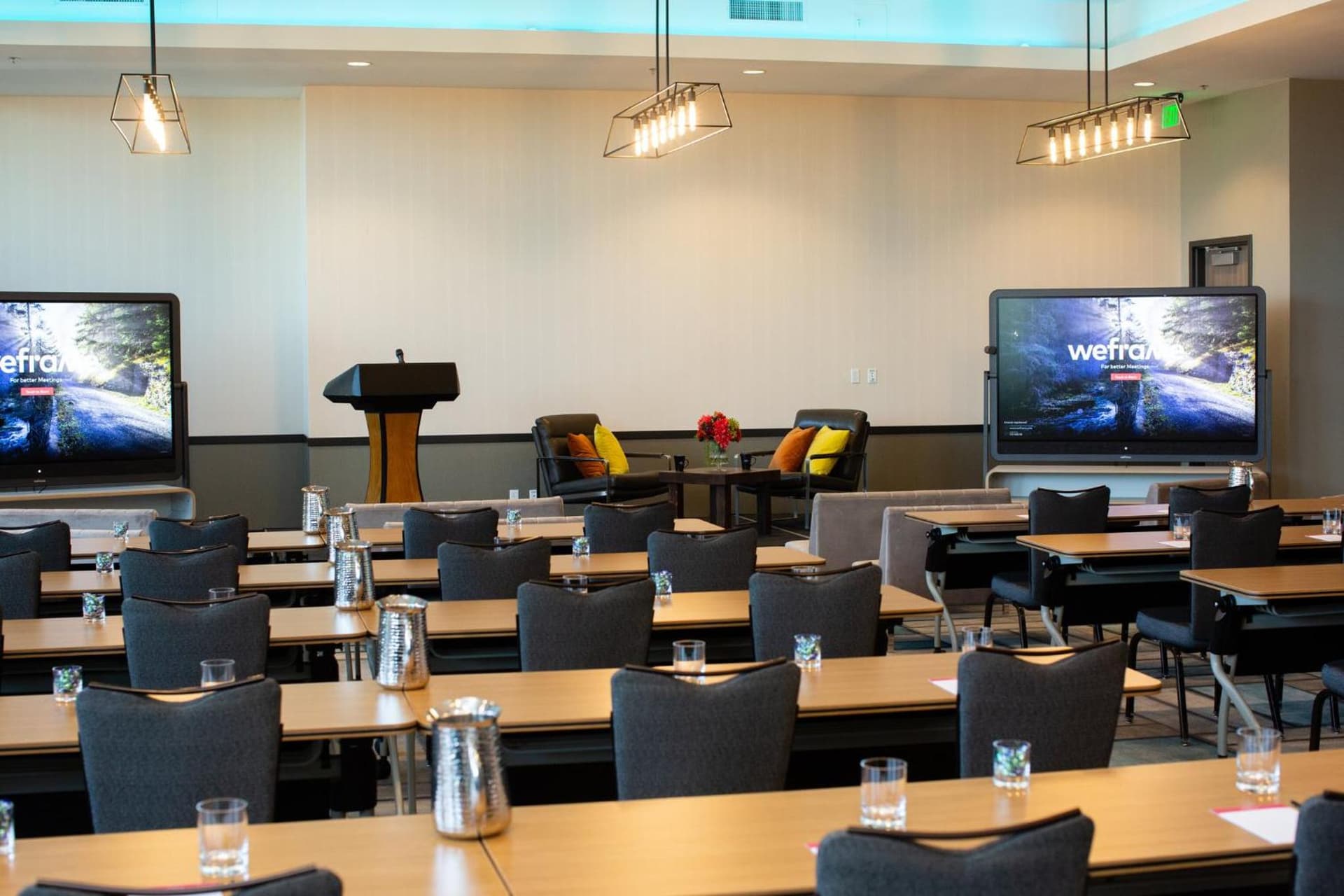 Hotel Indigo Seattle Everett Waterfront Place by IHG gallery photo in Everett, WA — image 83
