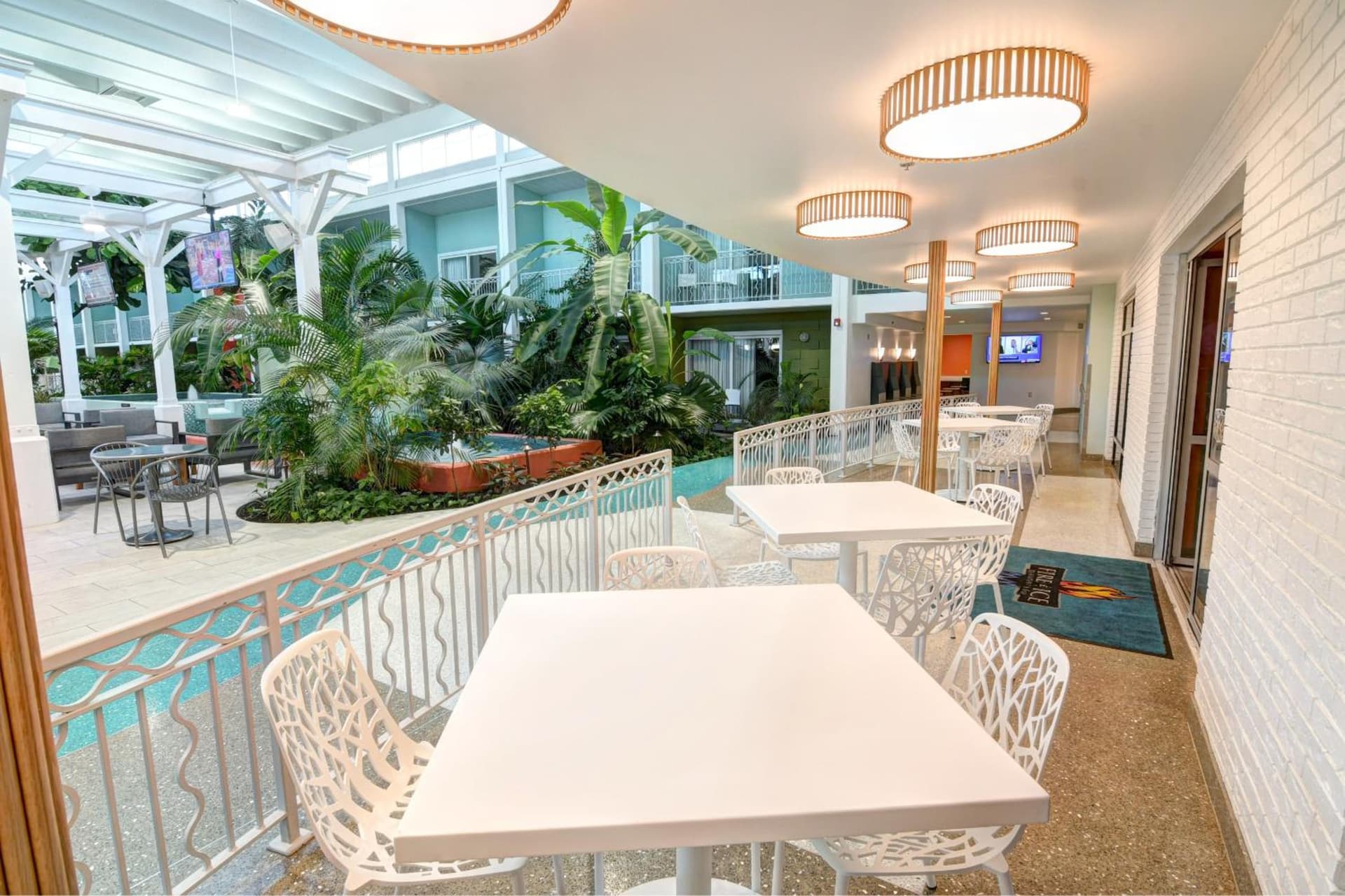 Oasis Hotel and Conv Center, an Ascend Collection Hotel gallery photo in Springfield, MO — image 8