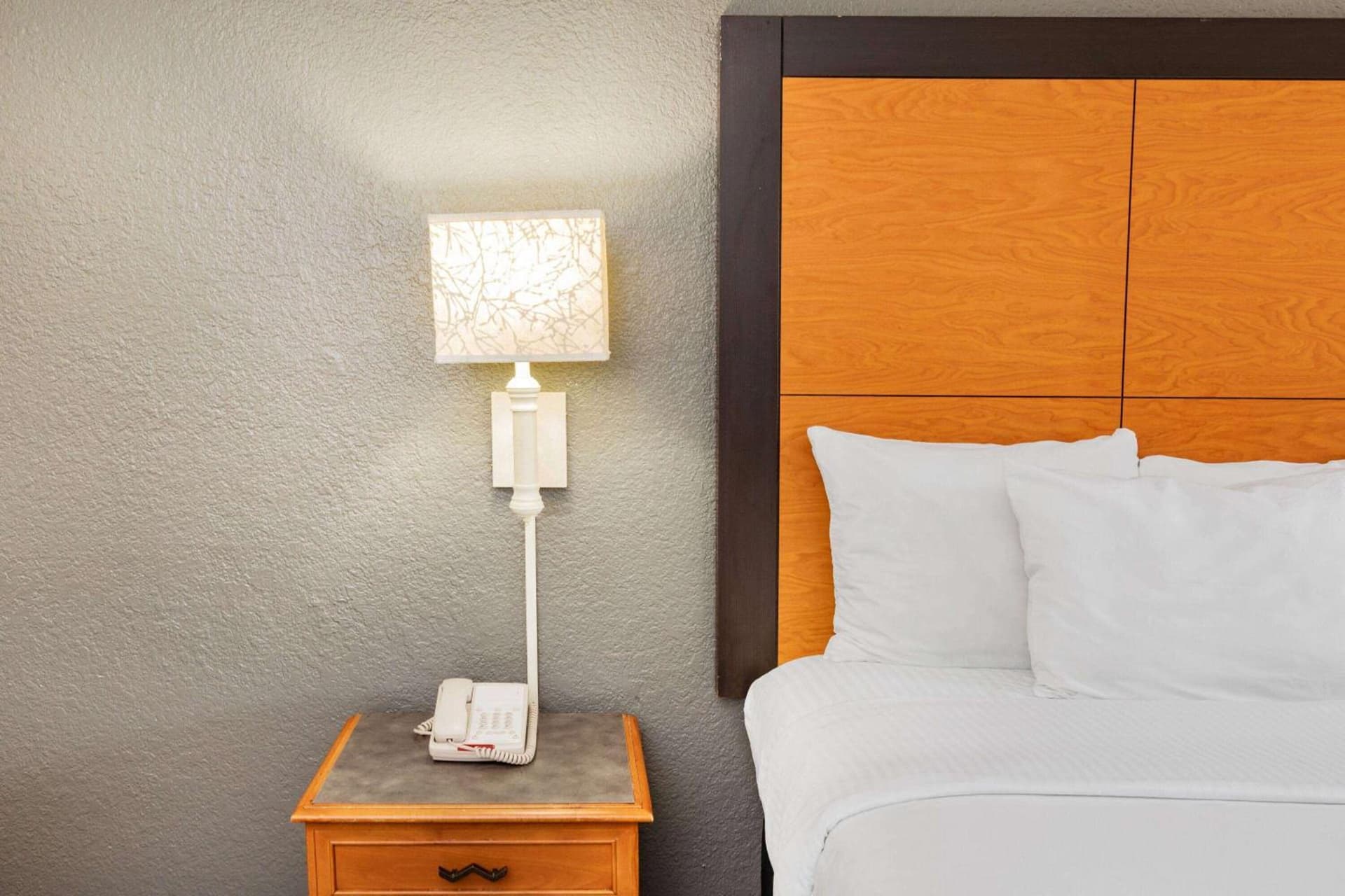 La Quinta Inn by Wyndham Laredo I-35 gallery photo in Laredo, TX — image 10