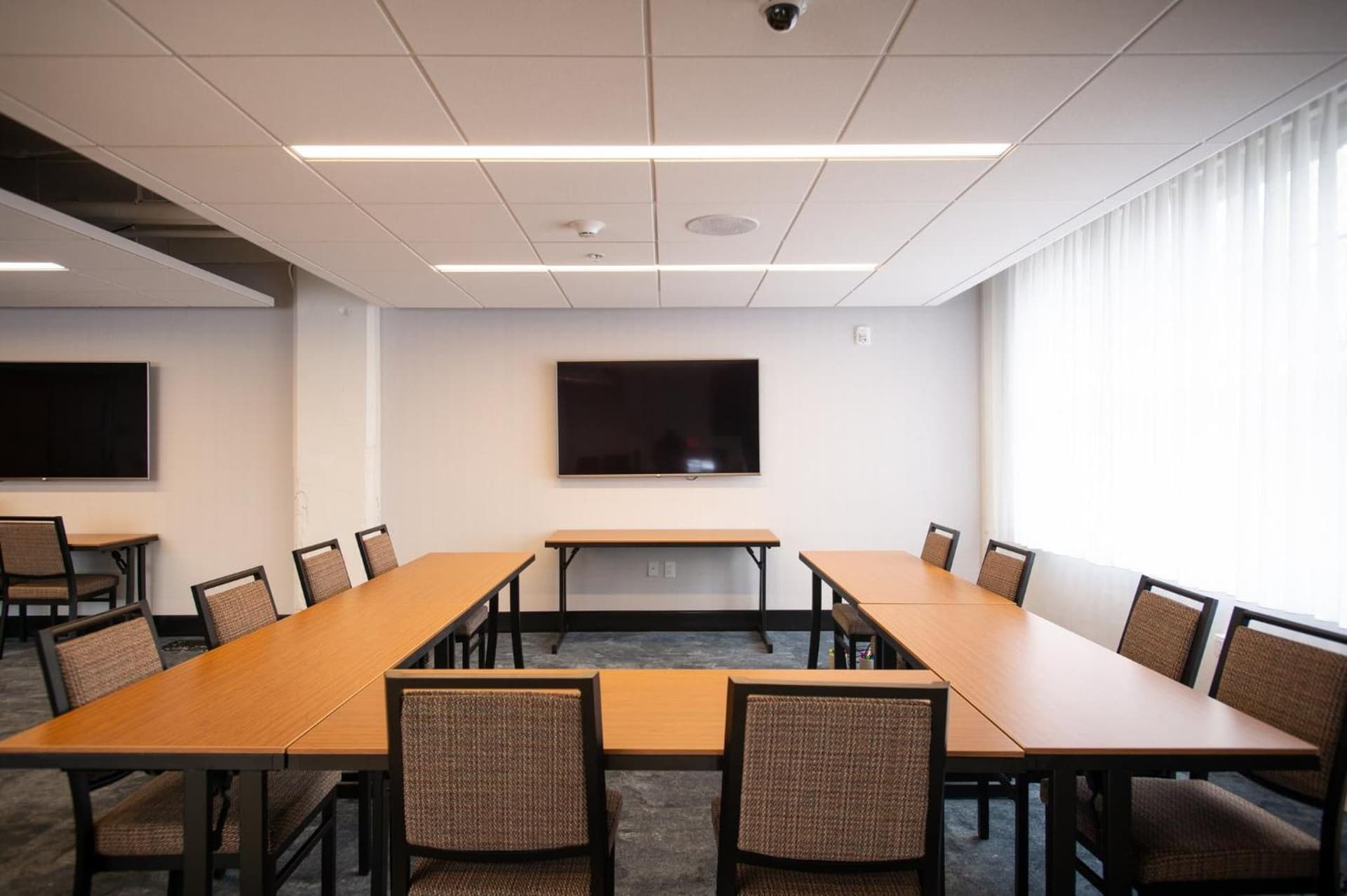 Hotel Indigo - Madison Downtown by IHG gallery photo in Madison, WI — image 42