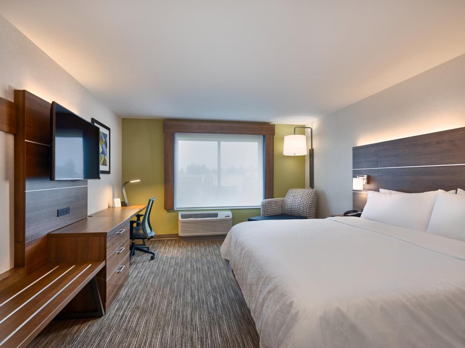 Holiday Inn Express & Suites Salem North - Keizer by IHG gallery photo in Keizer, OR — image 5