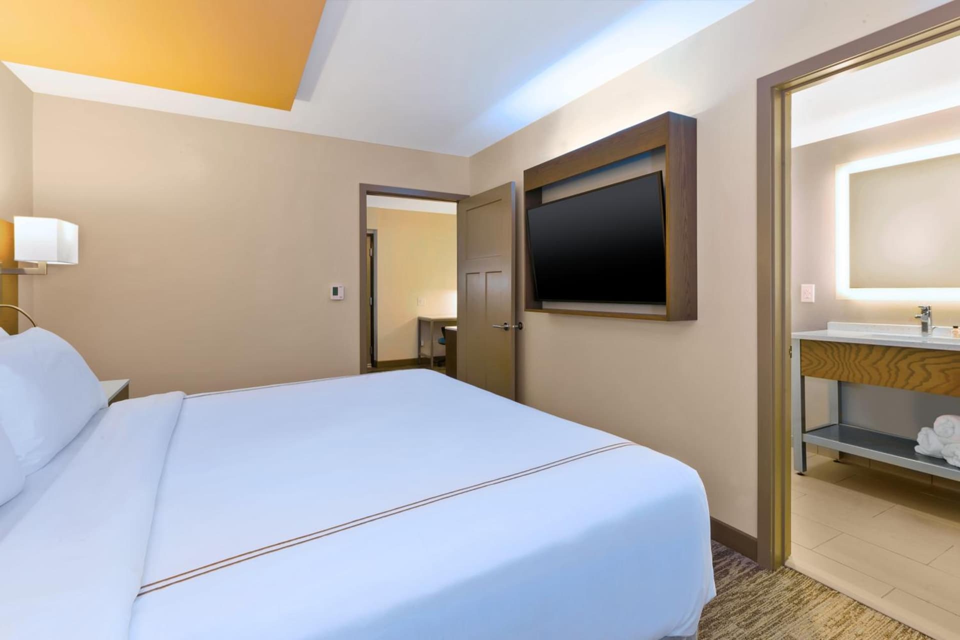 EVEN Hotel Ann Arbor S - University Area by IHG gallery photo in Ann Arbor, MI — image 16