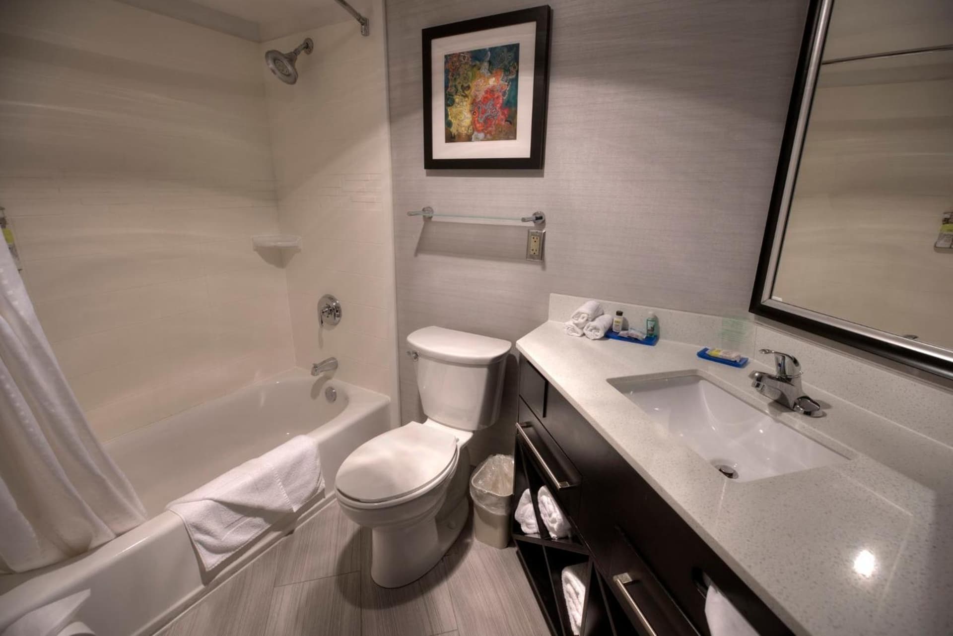 Holiday Inn Express Janesville-I-90 & US Highway 14 by IHG gallery photo in Janesville, WI — image 40