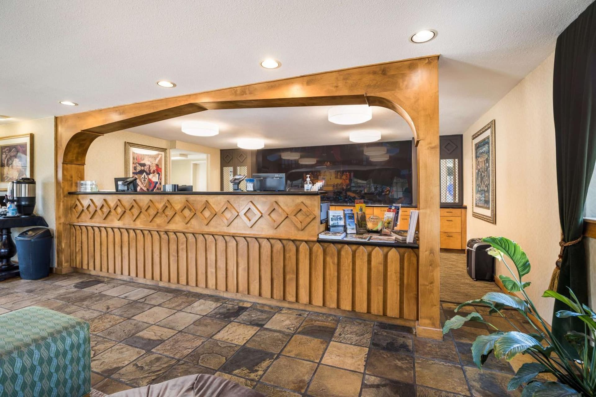 Best Western Windsor Inn gallery photo in Ashland, OR — image 5
