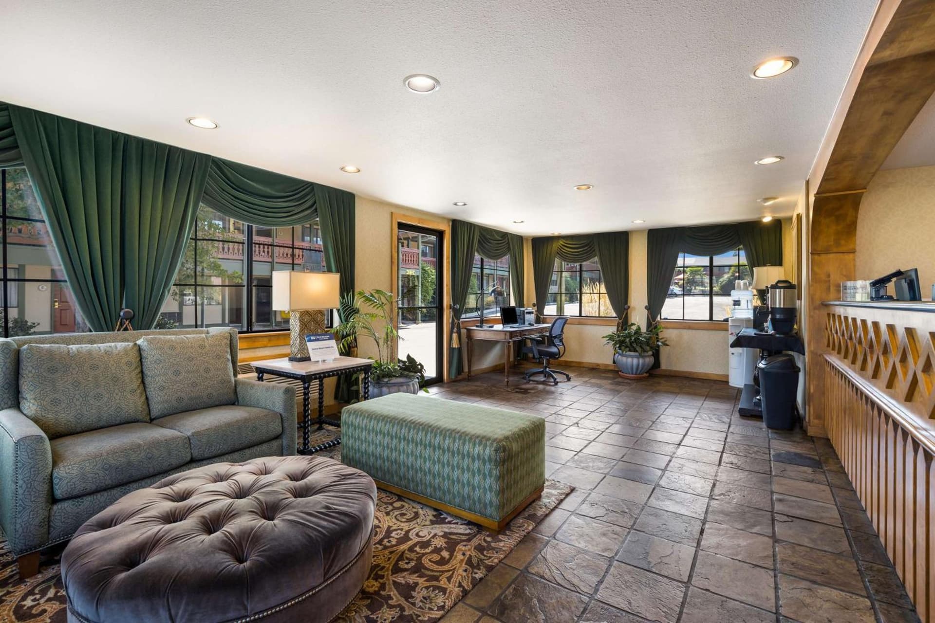 Best Western Windsor Inn gallery photo in Ashland, OR — image 28