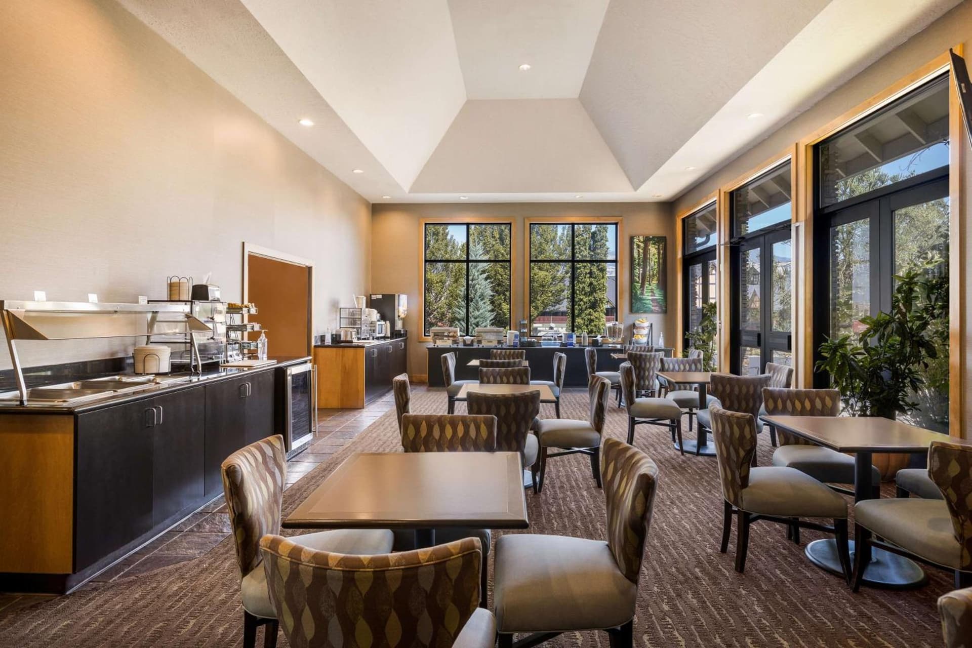 Best Western Windsor Inn gallery photo in Ashland, OR — image 18