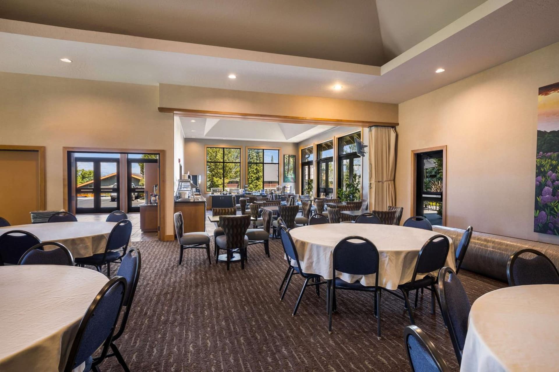 Best Western Windsor Inn gallery photo in Ashland, OR — image 48