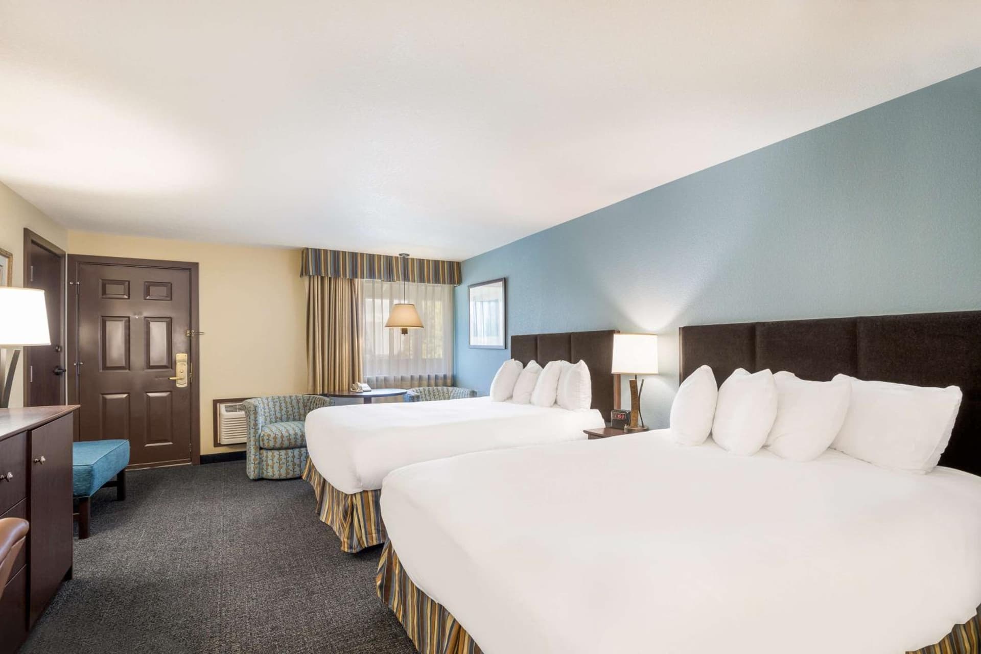 Best Western Windsor Inn gallery photo in Ashland, OR — image 49