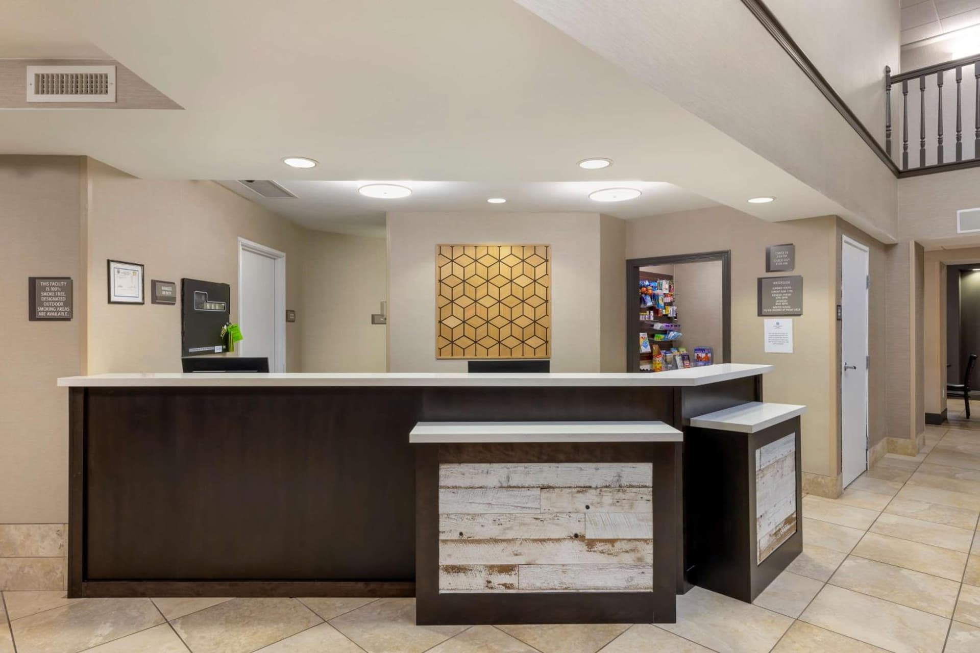 Best Western Watertown Inn & Suites interior in Watertown, SD — gallery photo 2