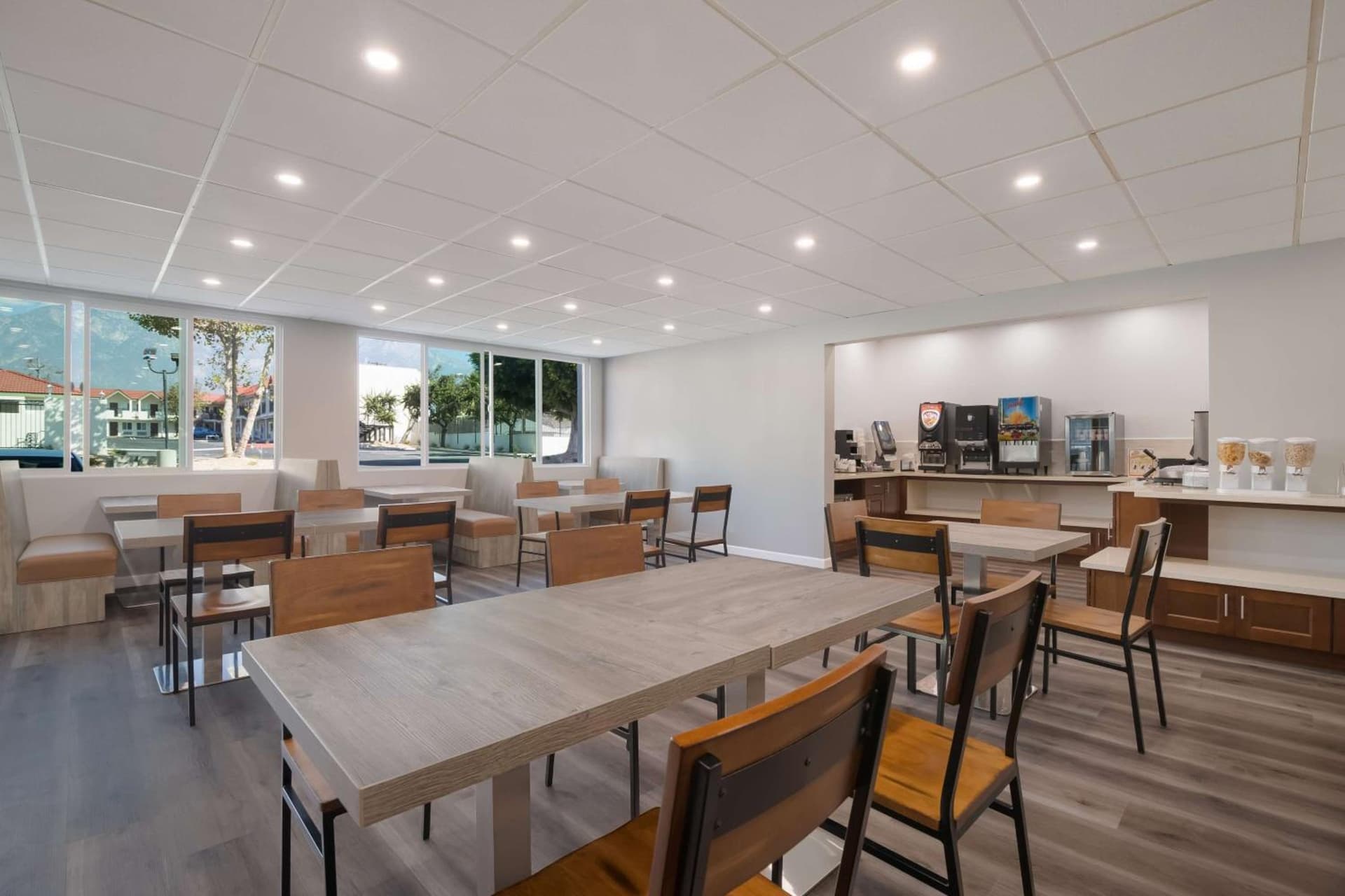 SureStay Plus Hotel by Best Western Upland - Ontario North gallery photo in Upland, CA — image 33
