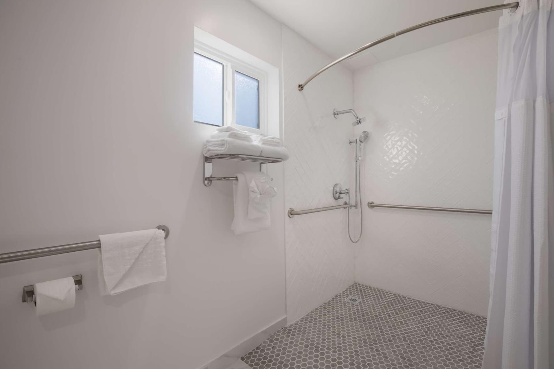 SureStay Plus Hotel by Best Western Upland - Ontario North gallery photo in Upland, CA — image 27