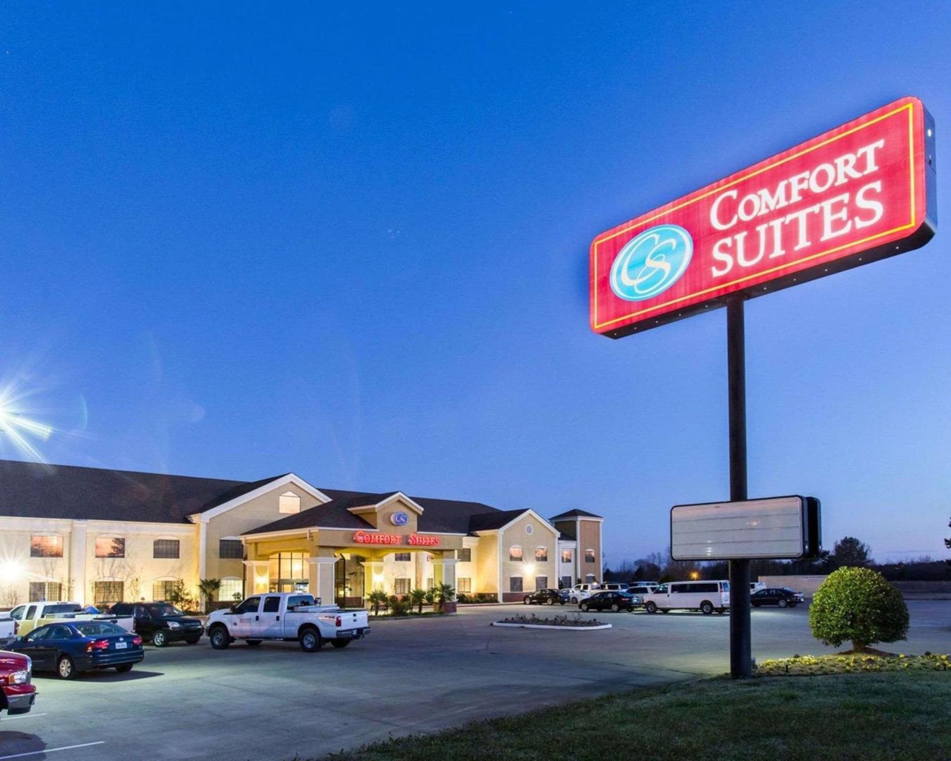Comfort Suites Idabel interior in Idabel, OK — gallery photo 2
